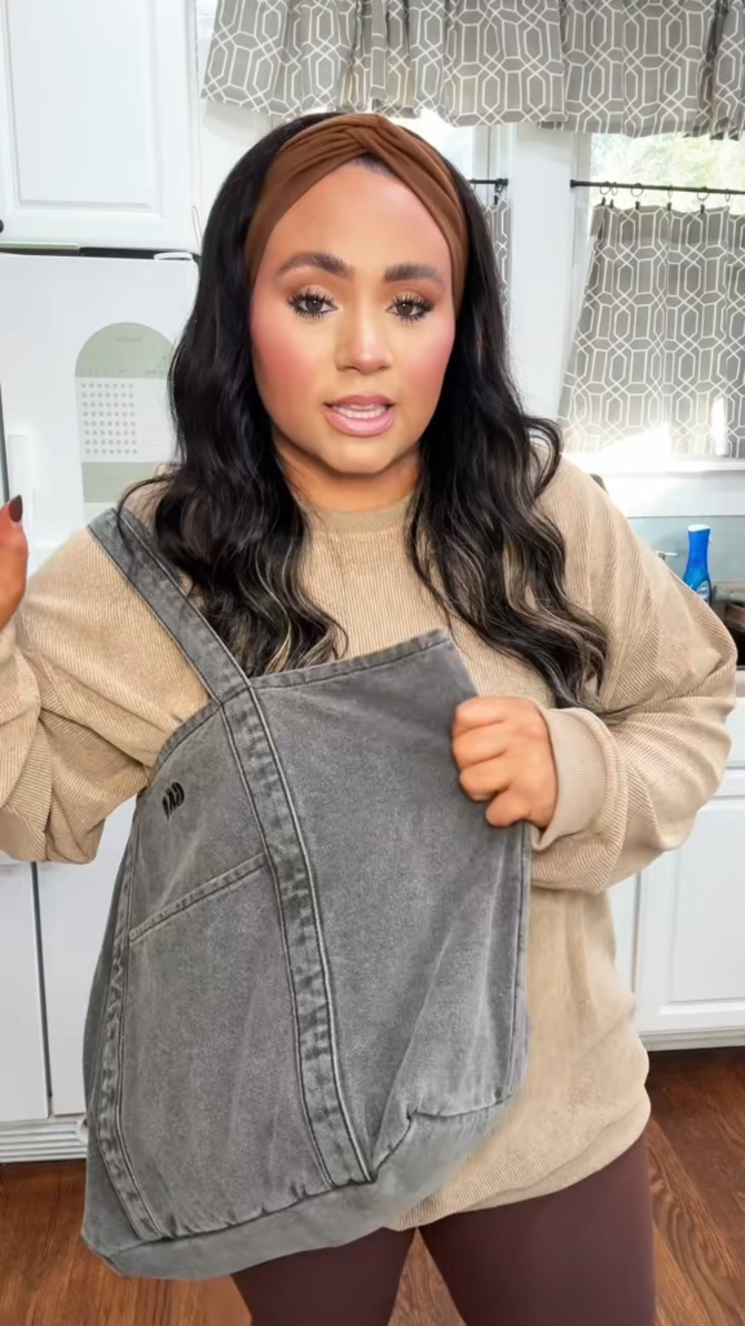 The perfect mom bag 💙👜 50% OFF at checkout!!
This GAP denim tote holds snacks, bottles, toys — literally everything — without feeling huge or heavy. Such a cute under-$30 everyday bag. 

#LTKHoliday #LTKGiftGuide #LTKCyberWeek