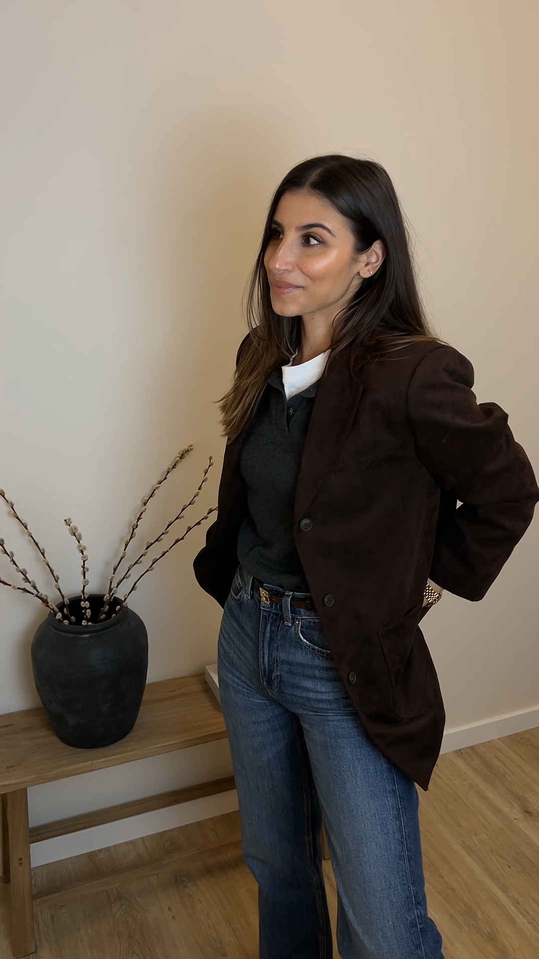 Casual chic look with some suede 🤎

#LTKSaleAlert #LTKootd #LTKgrwm