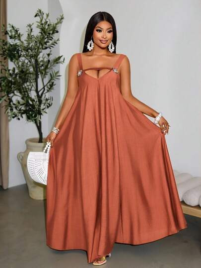 SOLERSUN Plus Size Women Solid Color Hollow Out Casual Date Party Dress | SHEIN