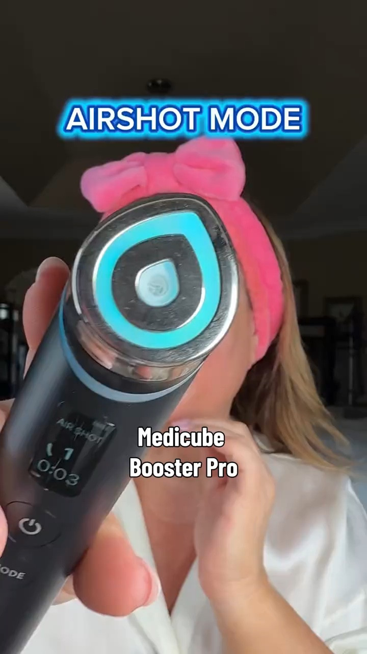 This is how to use the Medicube AGE R Booster Pro Device @medicube
#medicube #medicubeagerboosterpro
#skincare #glasskin