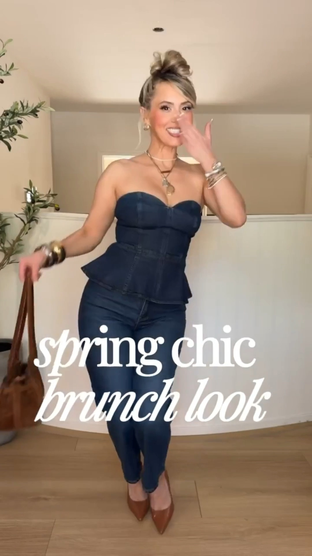 Spring chic brunch looks 🤍

Look 1: XS in @express corset | size 4 in jeans
Look 2: SM in leopard skirt + top 
Look 3: 27 in Ribcage Levi's + SM in puff sleeve corset
Look 4: SM in Amazon brown set! 
Look 5: size 27 in 501 curve Levi's + small in sheer top 


#LTKPetite #LTKgrwm #LTKootd