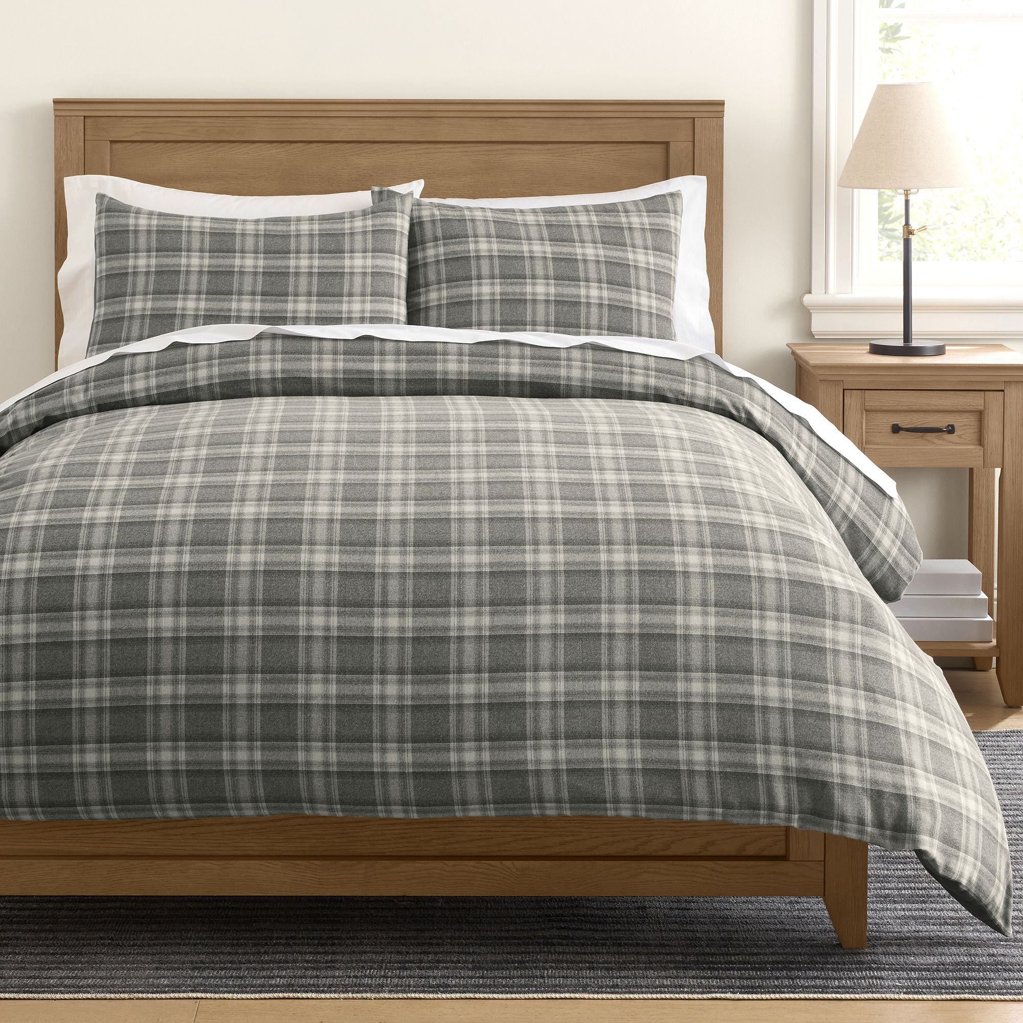 Hugo Plaid Duvet, Twin/Twin XL, Charcoal | Pottery Barn Teen