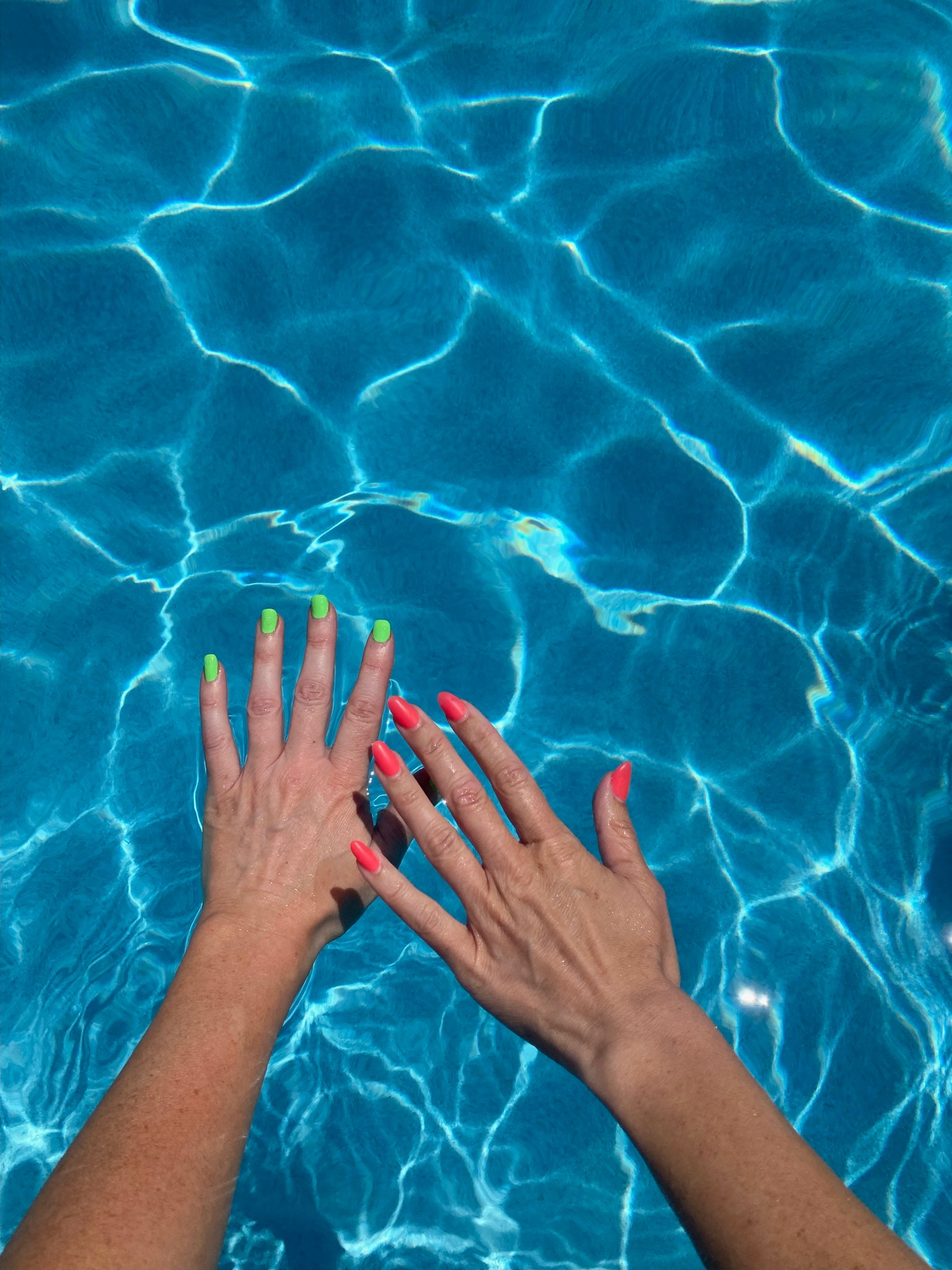 Neon nails for summer!

Manicure, neon colors, nail polish, summer vibes

#LTKbeauty #LTKswim #LTKFind