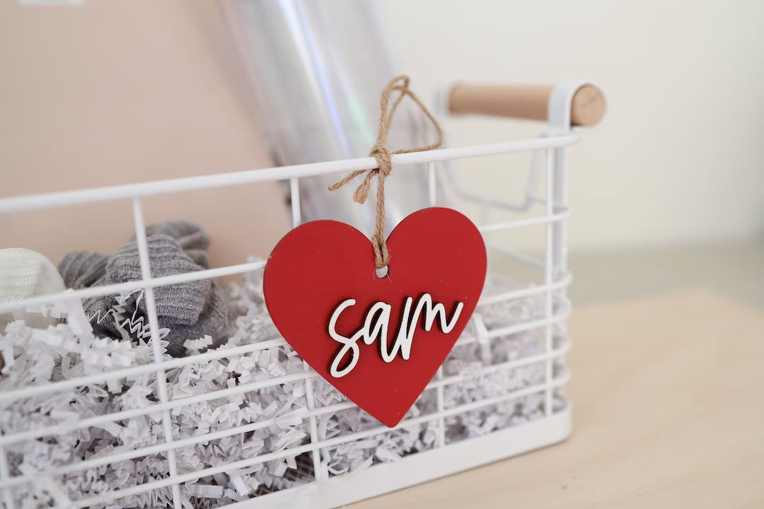 Valentine's Day Name Tags / Wooden Heart Name Tags / - Etsy | Etsy (US)
