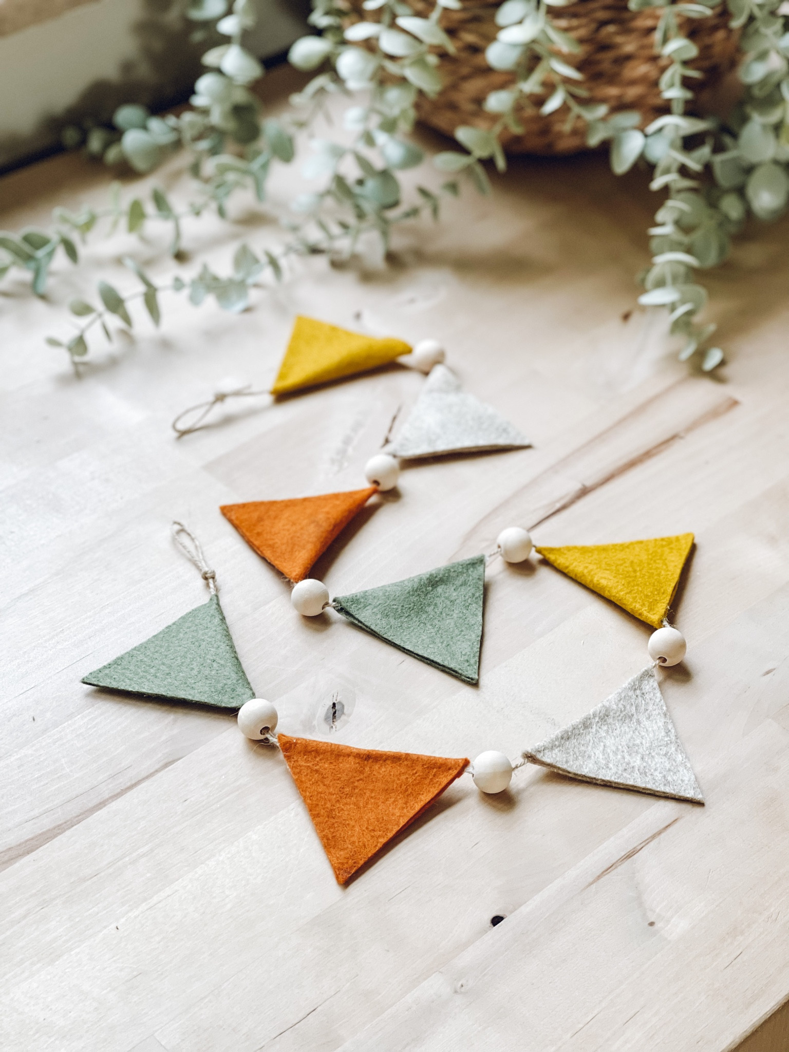 Benzie wool blend felt is some of my favorite felt to use. For this little felt garland I used the following colors:
-Olive
-Pumpkin
-White Truffle
-Mustard#LTKhome

#LTKSeasonal