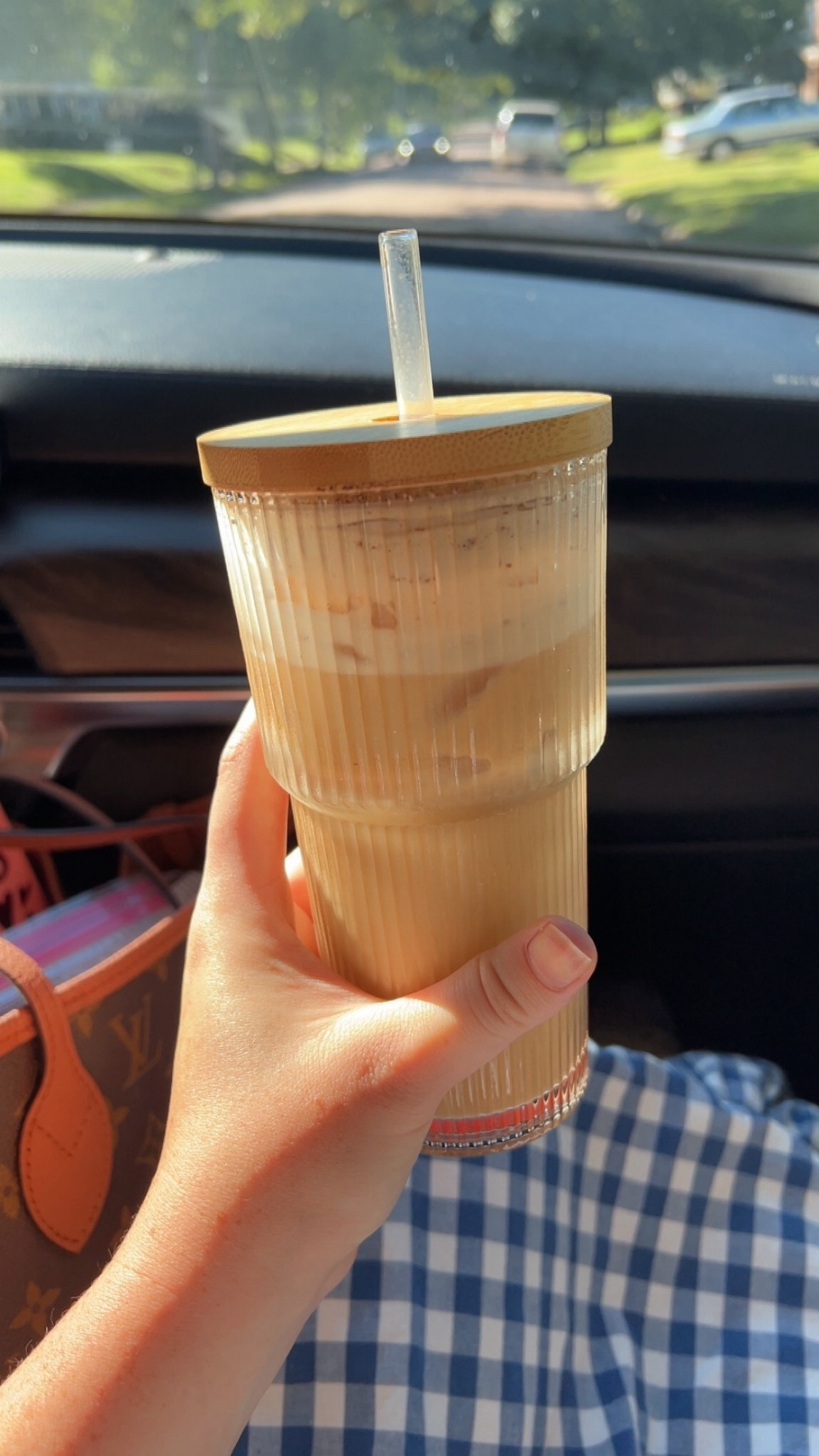 Cutest glass coffee cups with lid and straw ☕️

#LTKFindsUnder50 #LTKTravel #LTKHome