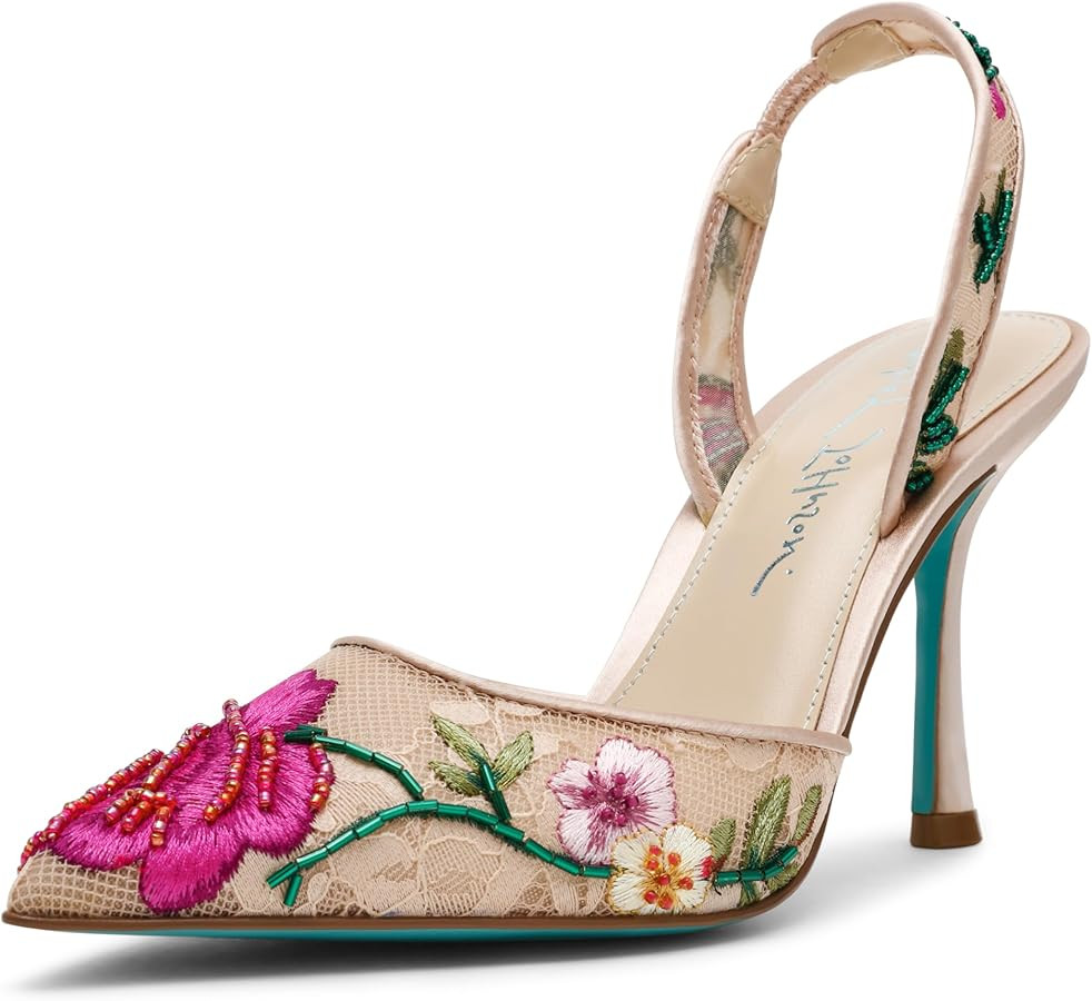 Betsey Johnson Womens April | Amazon (US)