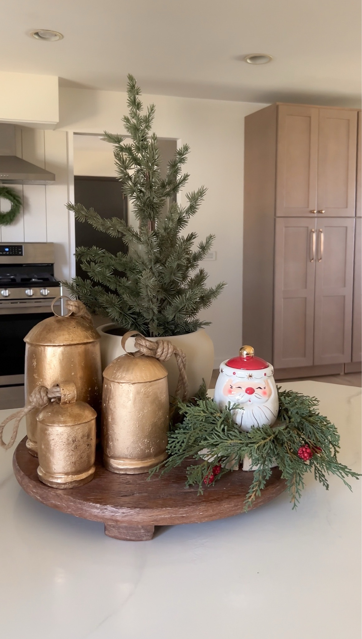 Christmas centerpiece idea 🔔 

#LTKHoliday #LTKHome #LTKSeasonal