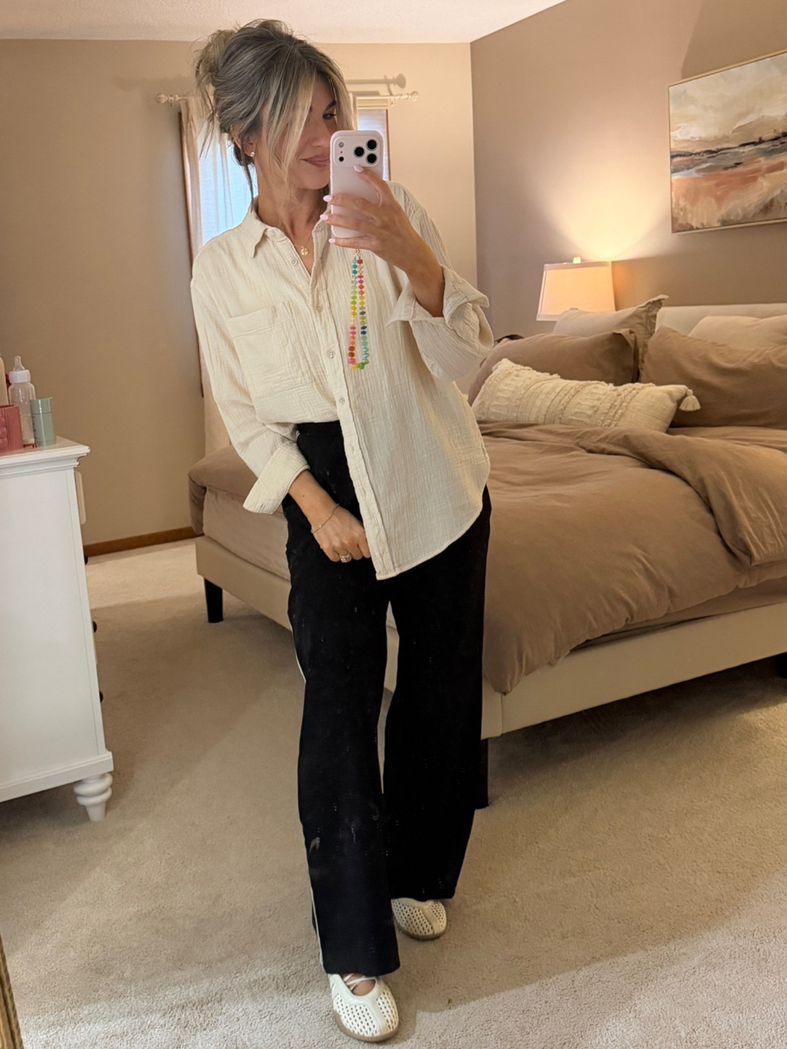 Would you believe me if I told you these are track pants?! 

@Anthropologie @Aerie @adidas