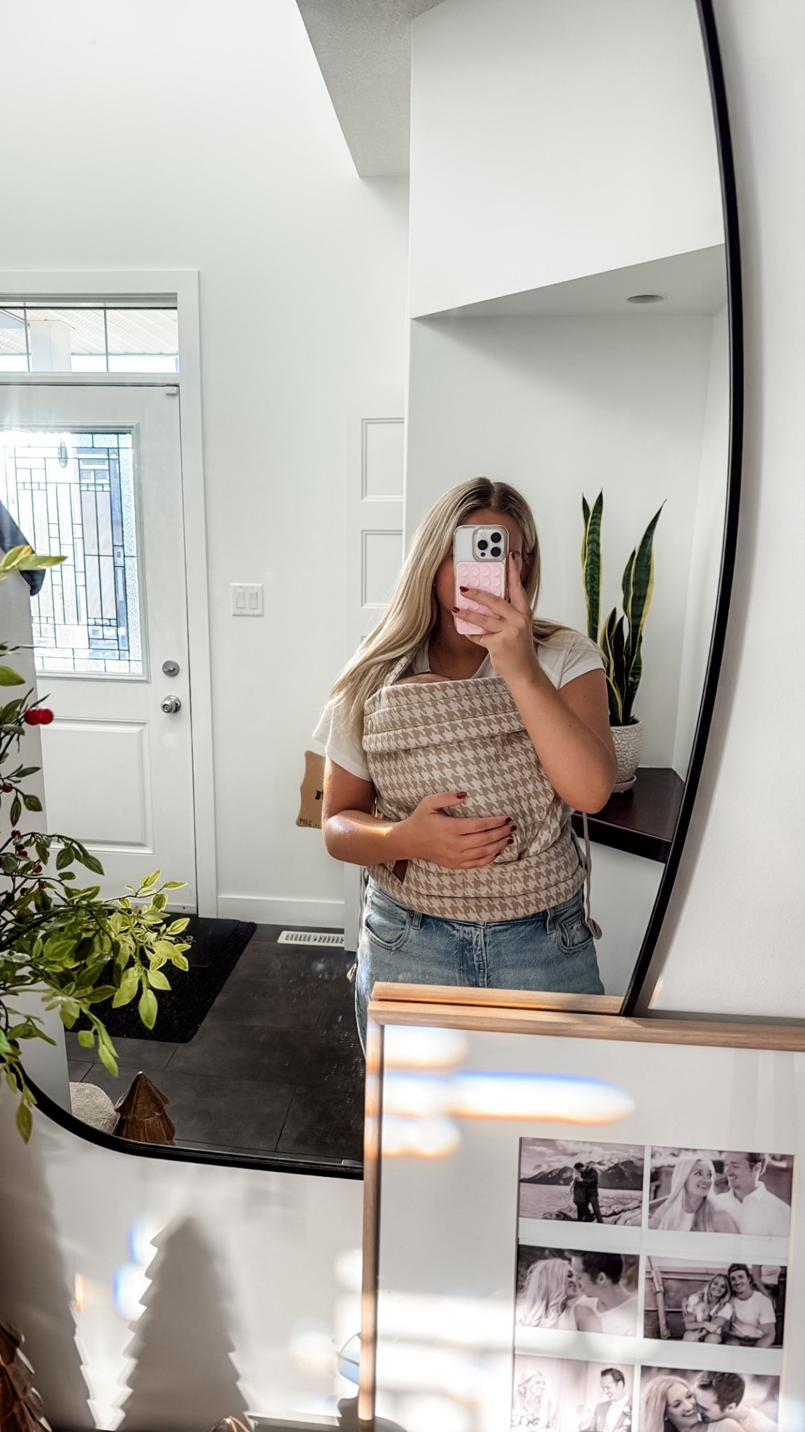 Cute, aesthetic, gender neutral baby carrier 🫶🏼🤍 #babycarrier #genderneutral #beigebabycarrier

#LTKBaby #LTKGiftGuide #LTKmomlife