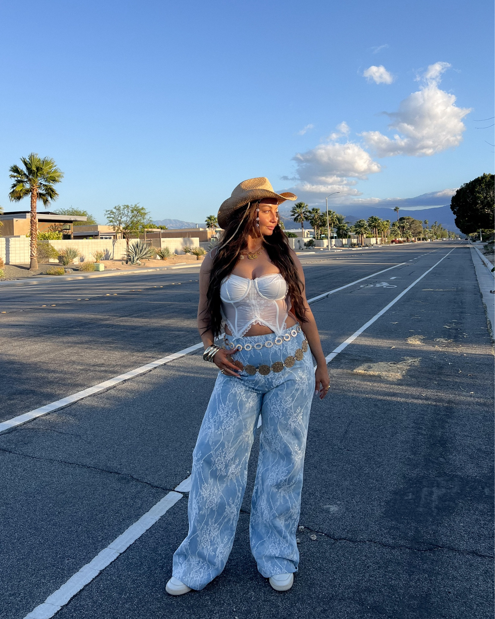 Coachella cowgirl 🤠🪐🌵💫🛸🫧 day 3 fit! 

#LTKFestival #LTKmidsize #LTKSeasonal