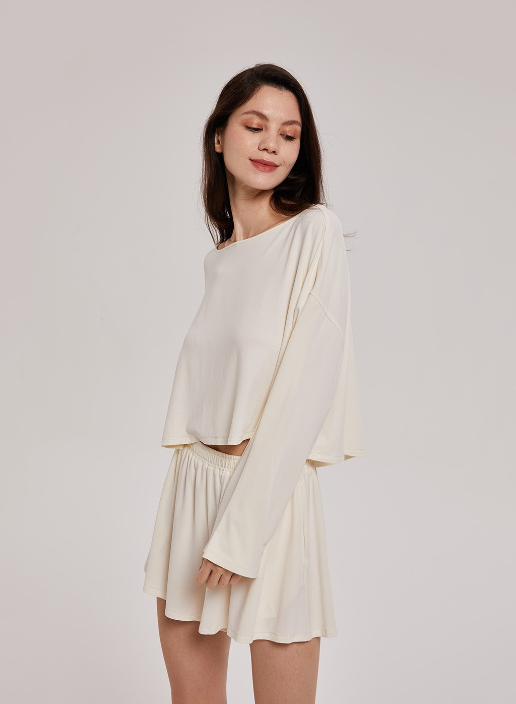 Relaxed Long Sleeve Cropped Top | NAP Loungewear