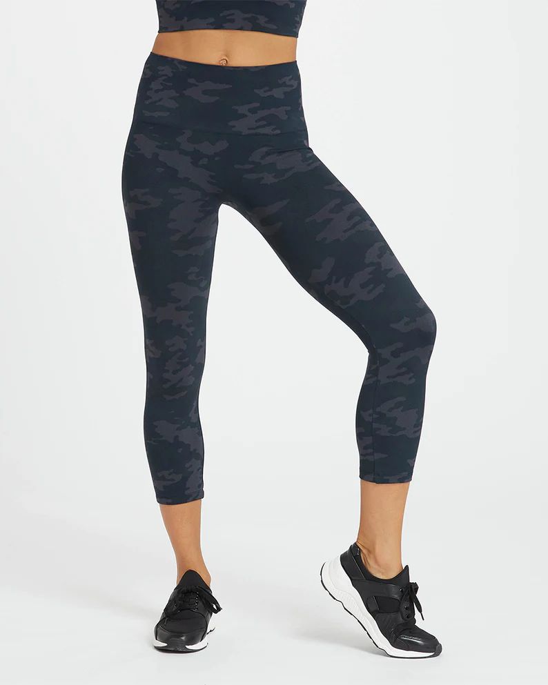 Look at Me Now Seamless Cropped Leggings | Spanx