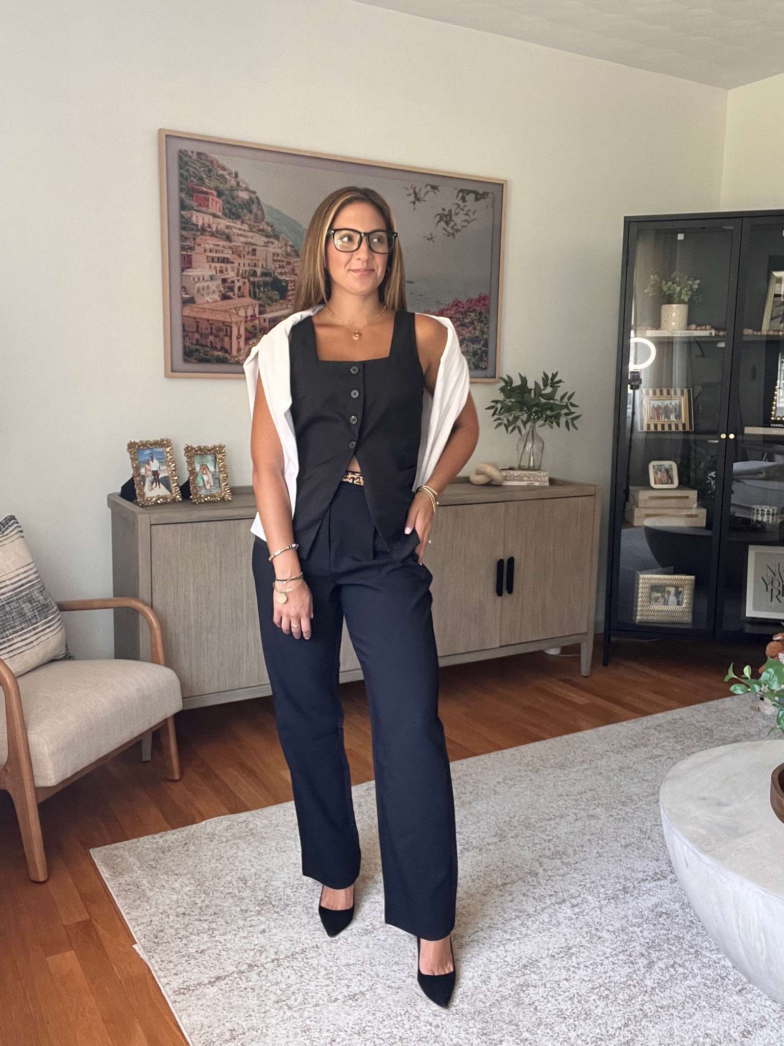 Amazon corporate workwear outfits🖤

Sweater vest, trouser pants, workwear style, workwear outfits, leopard skirt, trendy workwear 

#LTKWorkwear #LTKFindsUnder100 #LTKStyleTip