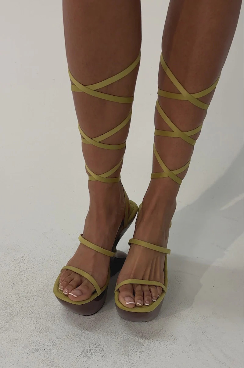 AZALEA WANG ONNI CITRON WEDGE SANDAL | AKIRA