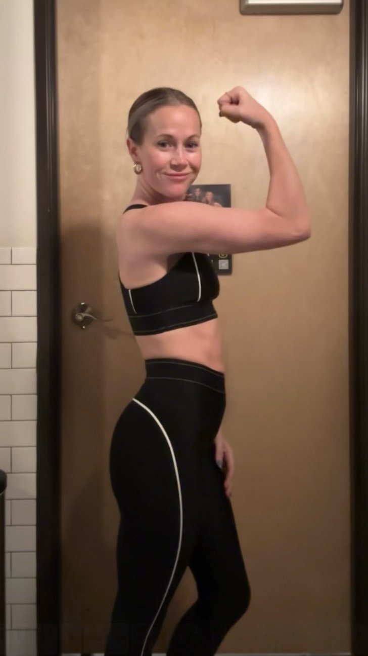 this alo set thoooooooo

#LTKActive #LTKFitness #LTKWatchNow