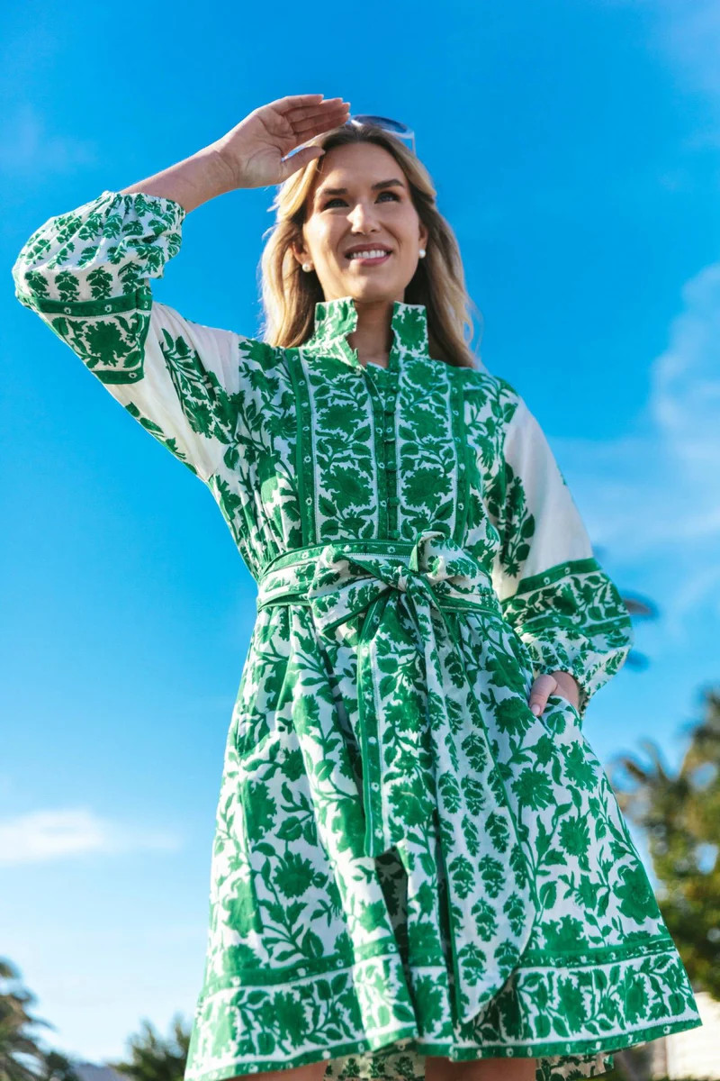 SUE SARTOR Flounce Shorty | Kelly Green Vintage Lily | SUE SARTOR