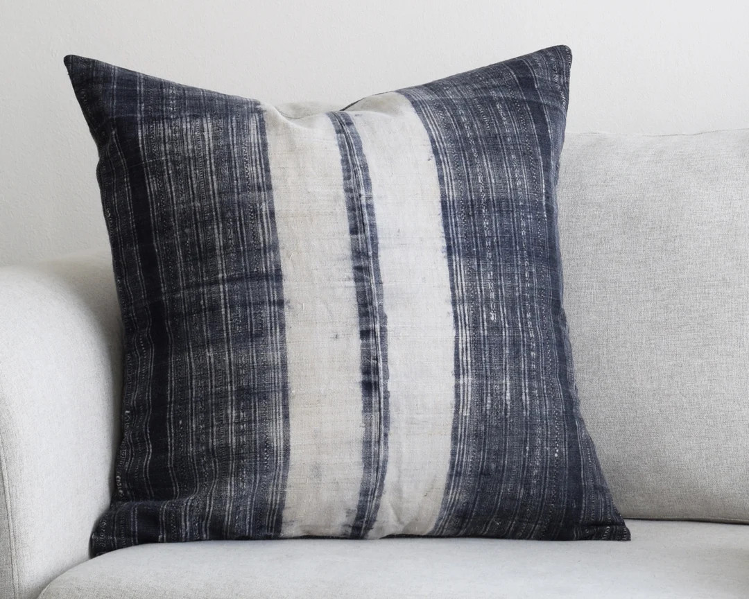 Vintage Hmong Hemp Cushion Throw Pillow Cover, Indigo Batik Faded 20x20" Hmong Hill Tribe Grey Gr... | Etsy (US)