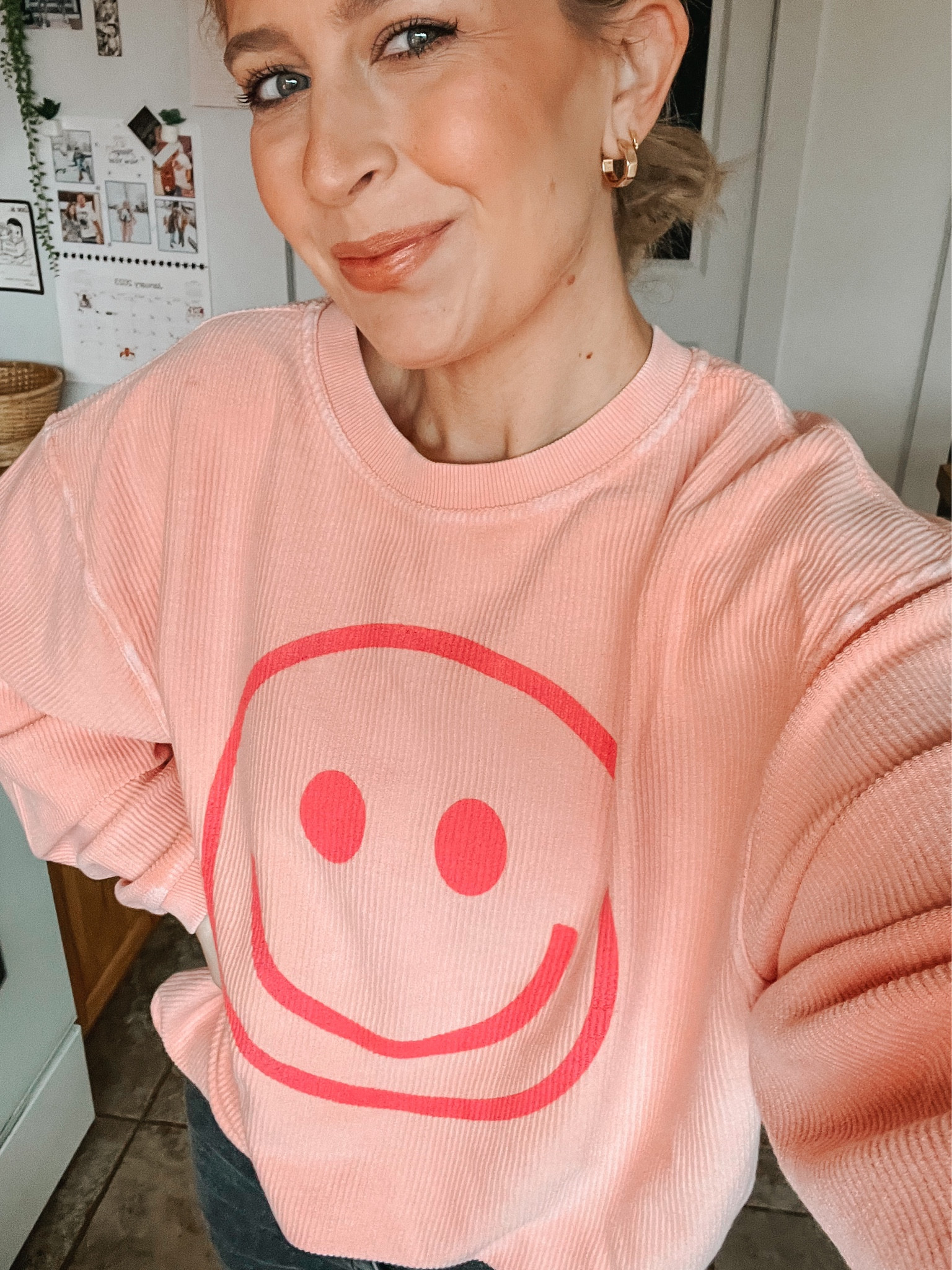 Pink lily sweatshirt! 

#LTKunder100 #LTKSeasonal #LTKSale