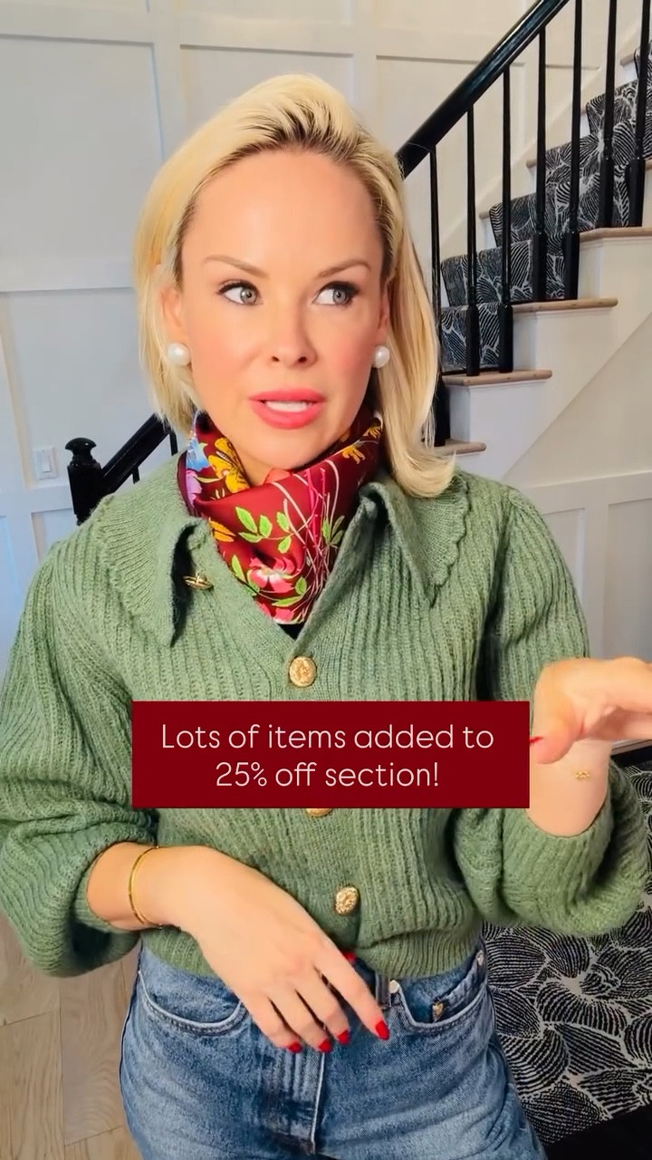 Lots of items added to our 25% off section, including this cardigan that comes in 3 colors! More on stories 🤍#teggyfrench #sale