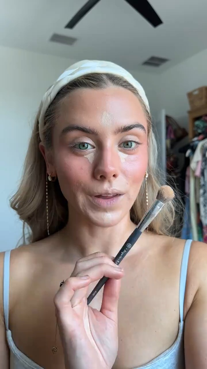 @bkbeauty bkbeauty Compact “kitten paw” A506 concealer brush for precise under-eye and spot application. Pat to blend seamlessly; also useful for nose-area concealing and small-area contouring. Part of the 7-piece Angie Hot & Flashy set for mature skin.

Designed in collaboration with over-50 YouTube creator Angie Hot & Flashy, our best-selling concealer brush delivers smooth, streak-free under-eyes every time. The “kitten-paw” angled shape fits perfectly under and in the corners of the eyes, making it mature and small-eye friendly and delivering an even application. Use it to apply concealer by the sides of the nose or to other areas of the face, as well as precision contouring the nose. Crafted with ultra-soft, luxurious 100% cruelty-free, synthetic fibers — the fibers are gentle on mature and sensitive skin.

#LTKselfcare #LTKBeauty #LTKgrwm