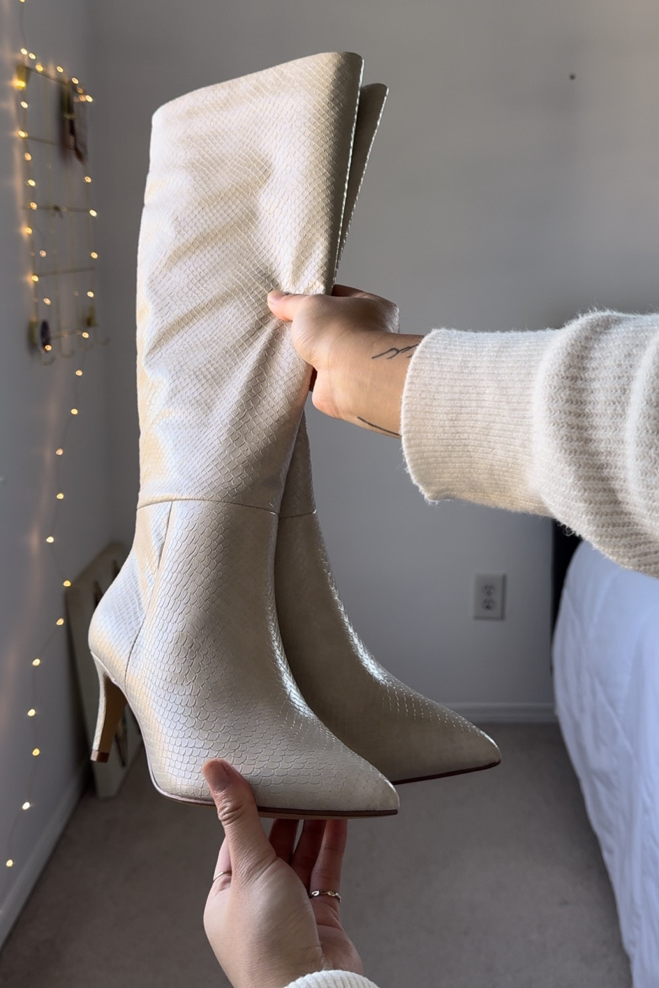 Cute off white boots for less than $50!! 

I got size 6.5, fits snug. I recommend sizing up for thick socks. 

#LTKshoecrush