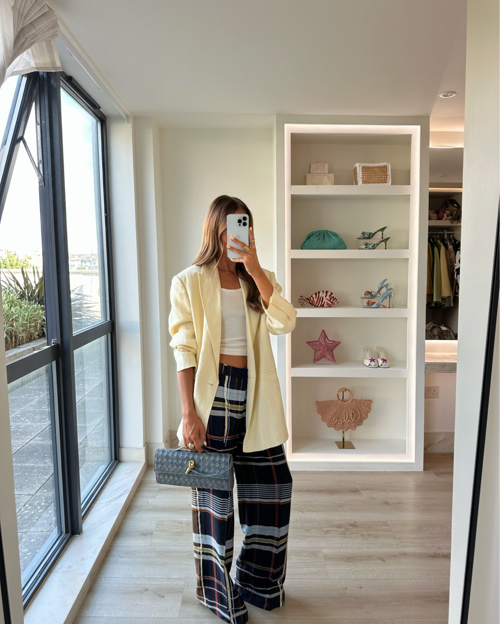 Outfit ideas, jeans and a nice top 

#LTKjeans #LTKuk #LTKeurope