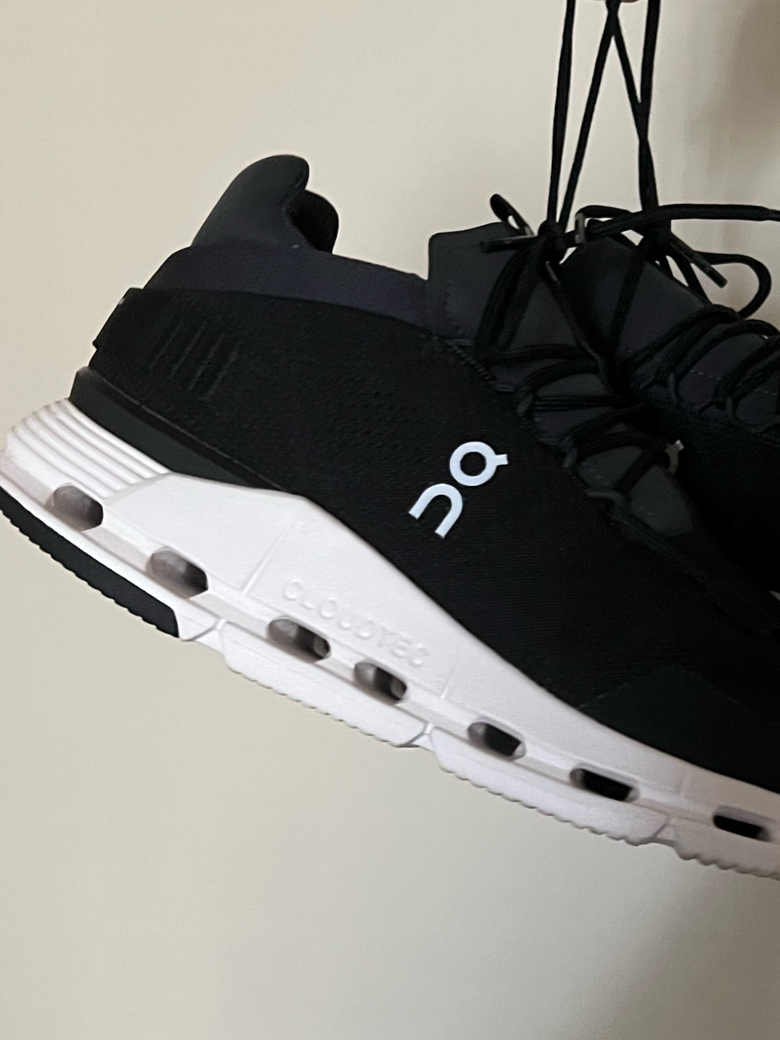 On Sneakers ☁️

I’ve had these shoes for over 5 years & they have almost no wear! I wear them on my walking pad, on runs/walks outside & even to do strength training! 

They are SO comfortable & go with everything. You know they’re amazing when you can wear them ALL day at Disney & your feet don’t hurt 🙌🏼 

I took my true size 11!

#LTKFitness #LTKActive #LTKShoeCrush