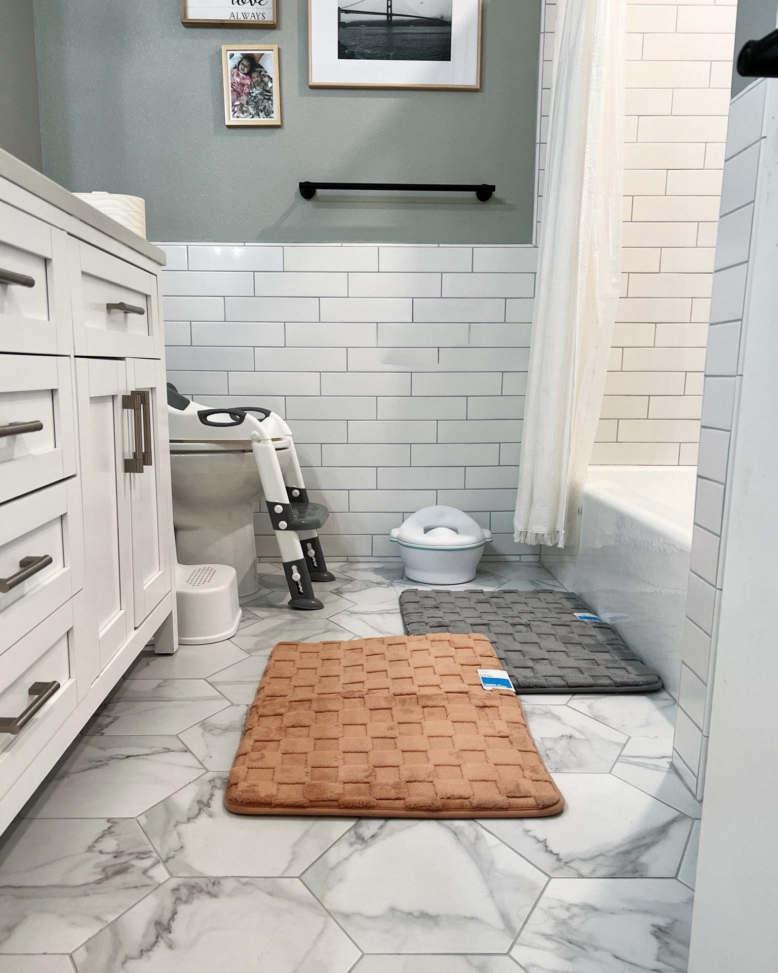 Making little updates to the kids’ bathroom - are you team color 🧡 or team grey 🩶 #bathroom #homedecor #kidsbath 

#LTKBacktoSchool #LTKHome #LTKFindsUnder50