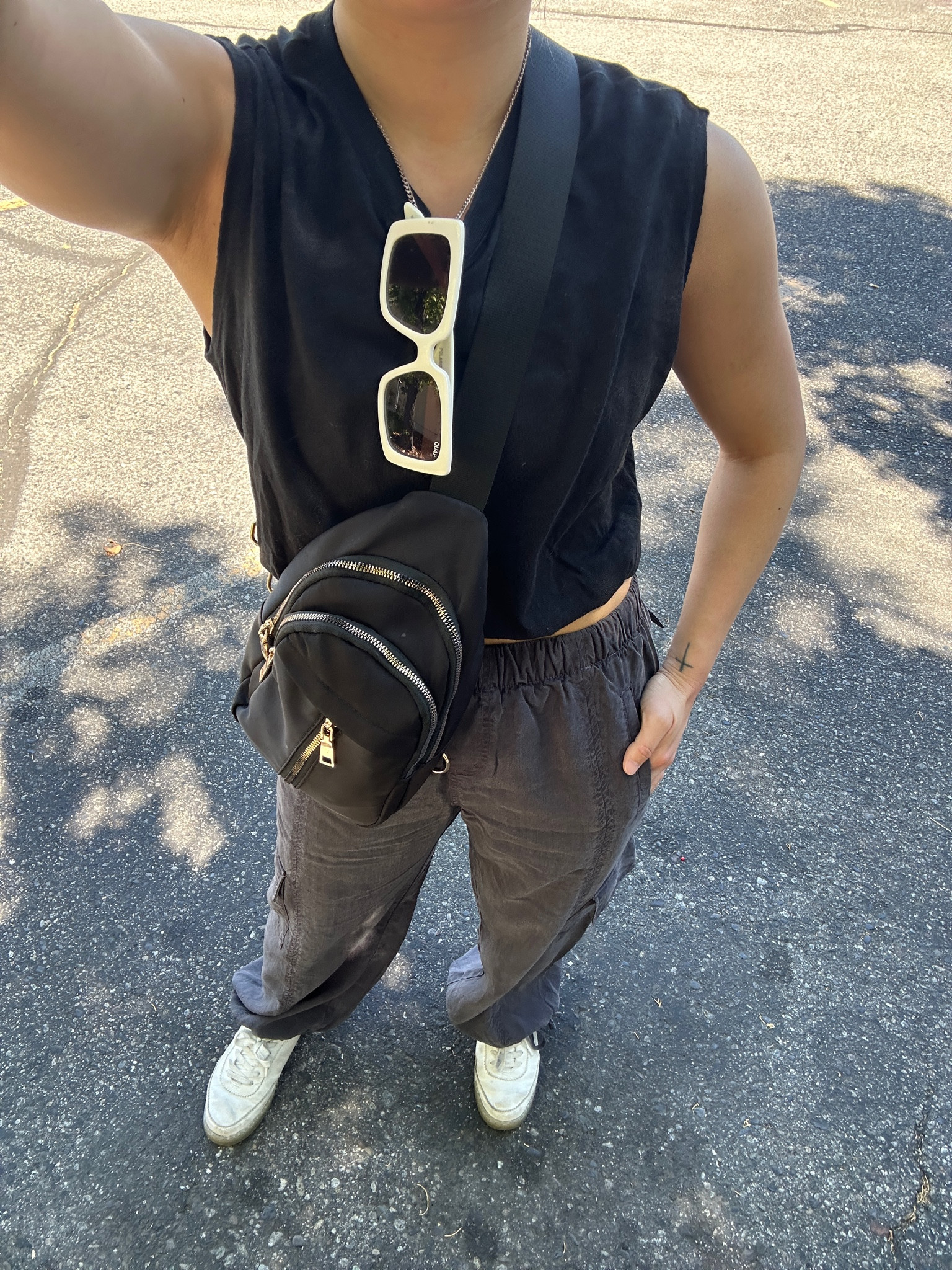 Perfect travel fit. Wearing size S and I’m 5’1"

#LTKTravel #LTKActive #LTKFindsUnder100