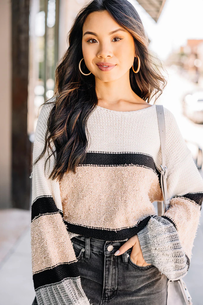 Reveal The Truth Gray Colroblock Sweater | The Mint Julep Boutique