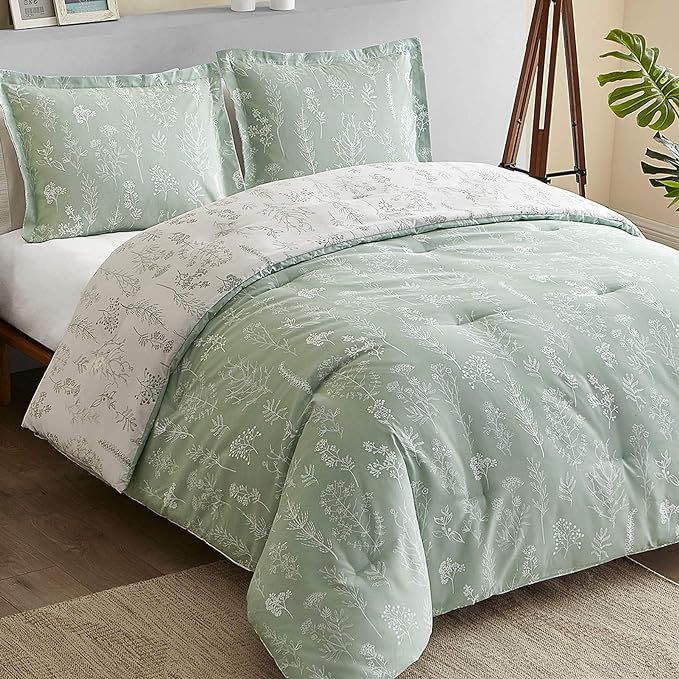 Bedsure King Size Comforter Set - Sage Green Comforter Set Reversible Floral Bedding Comforter Se... | Amazon (US)