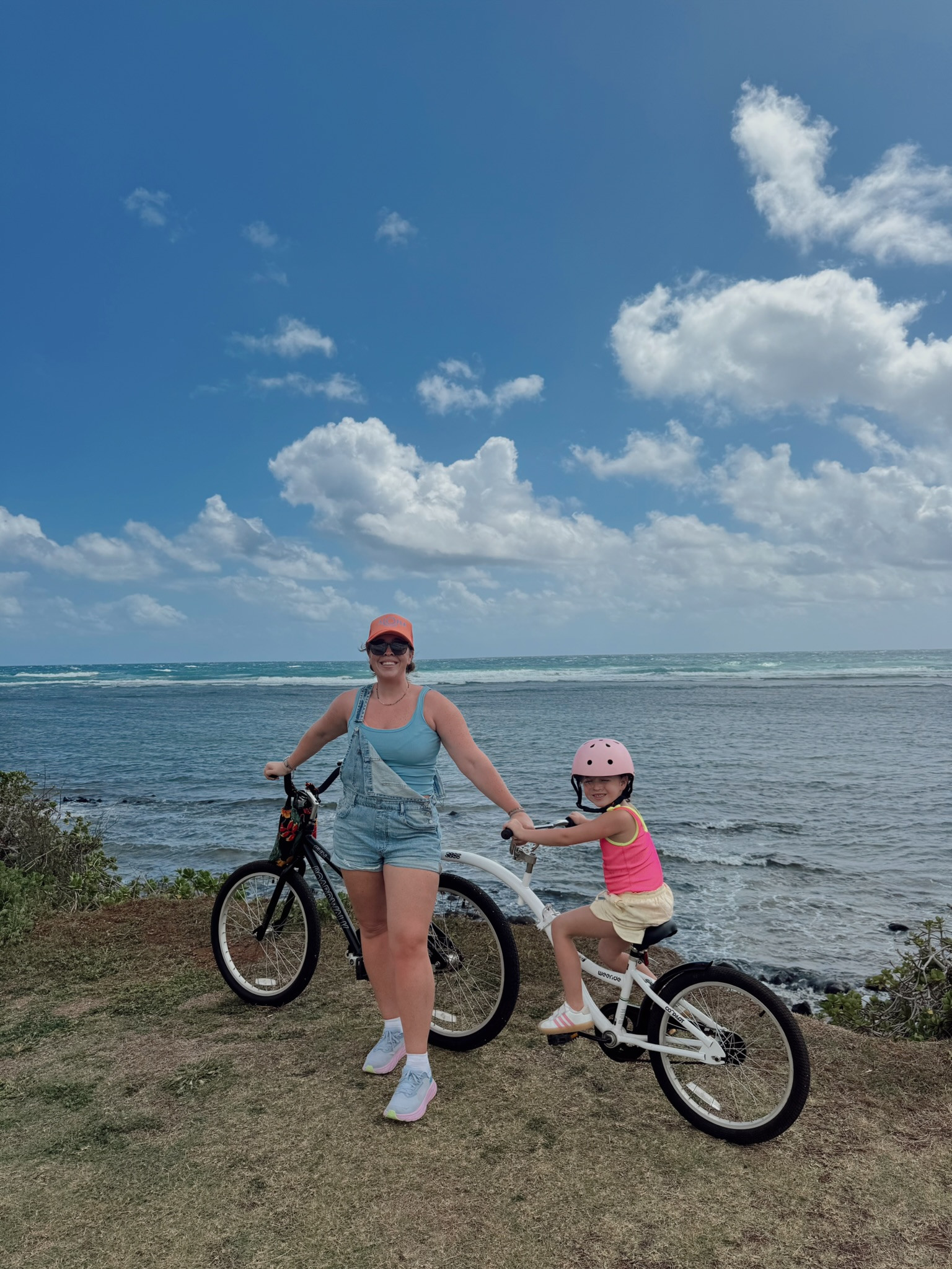 Midsize Vacation Outfit 🌊🚲 

 #LTKMidsize #LTKFindsUnder50 #LTKFindsUnder100