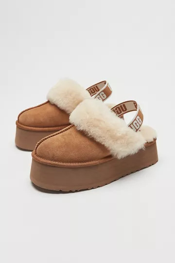 UGG Funkette Slipper | Urban Outfitters (US and RoW)