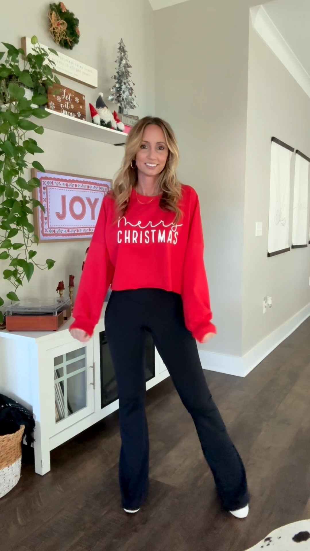 Cozy and cute Christmas outfit 

Sweater: $23
Pants: $32
Shoes: $54

#LTKHoliday #LTKFindsUnder50 #LTKGiftGuide