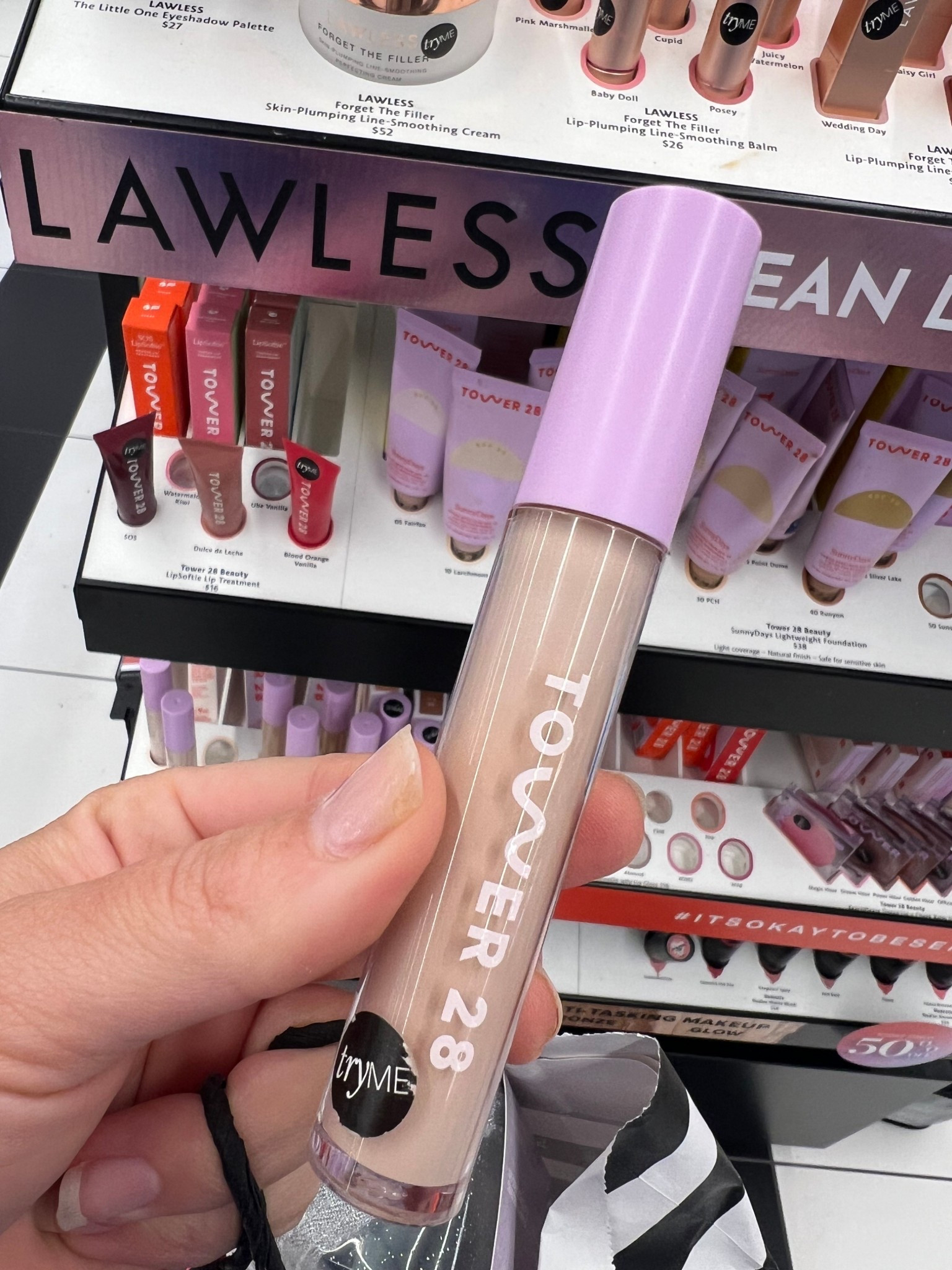 The next concealer I’m going to try I have heard amazing things about this one! 

#LTKFindsUnder50 #LTKStyleTip #LTKSeasonal