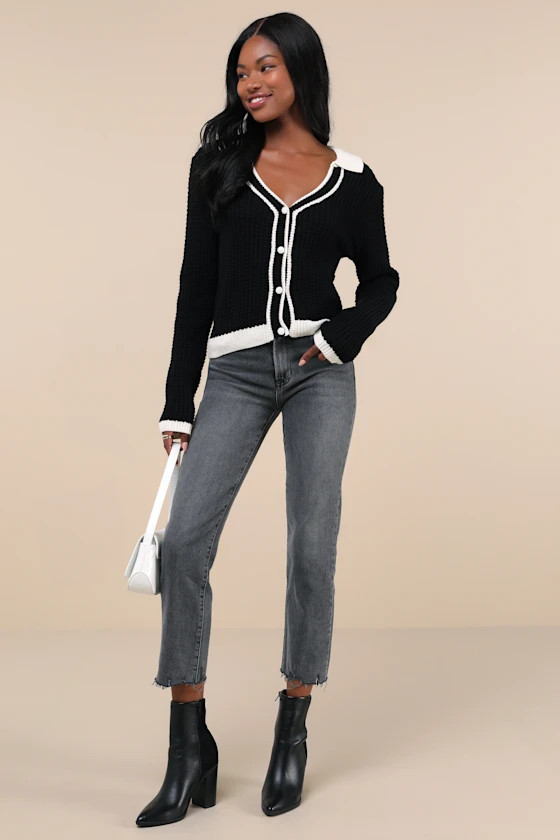 Ultimate Trend Grey Denim Cropped Raw Hem Straight-Leg Jeans | Lulus