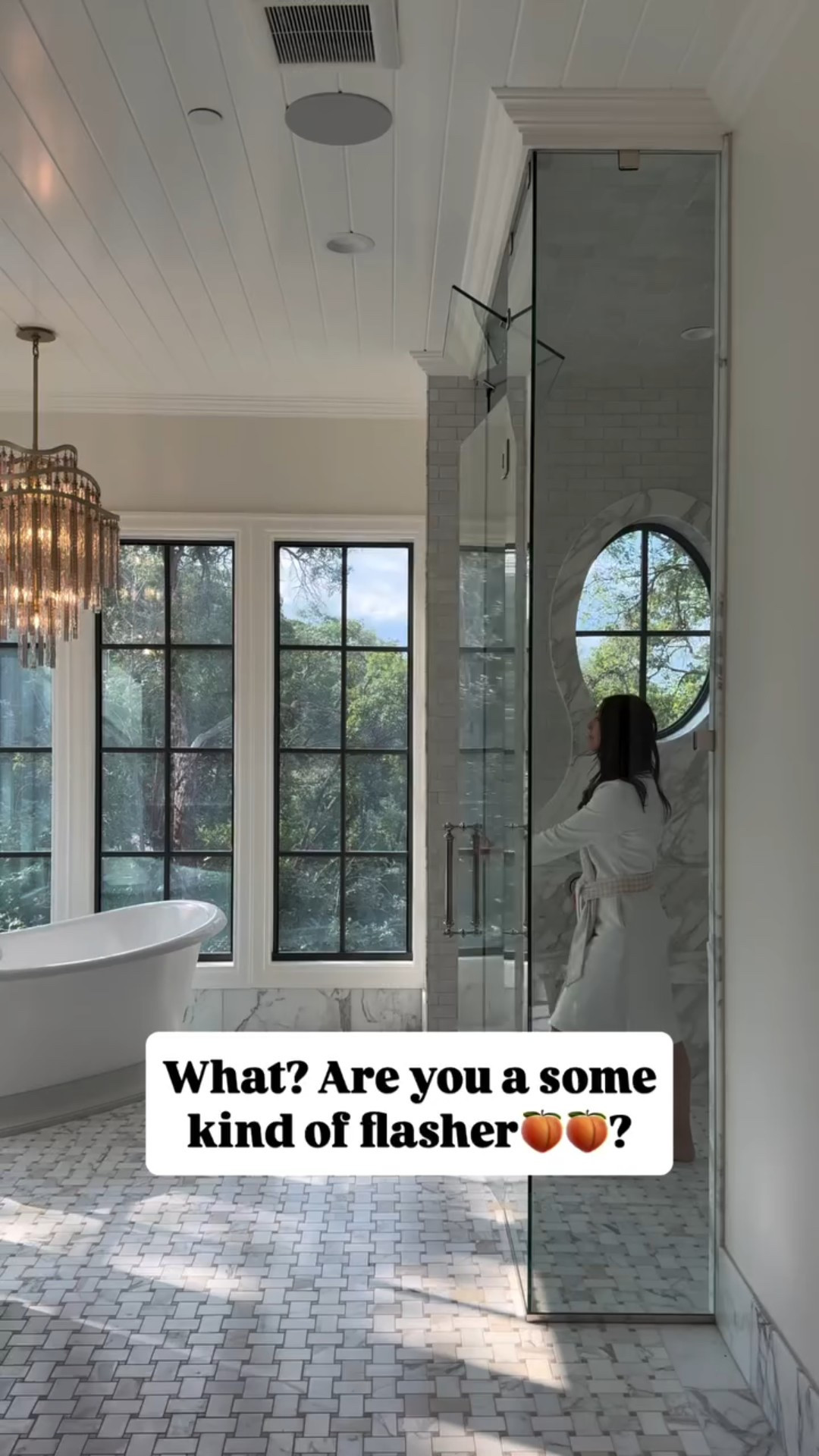 Confirming I’m NOT A flasher ⚡️🤣👍🏼.

My bathroom windows are indeed magic✨🙌🏼.

Master bathroom chandelier, soaking tub, filler, and hardware 

#LTKHome