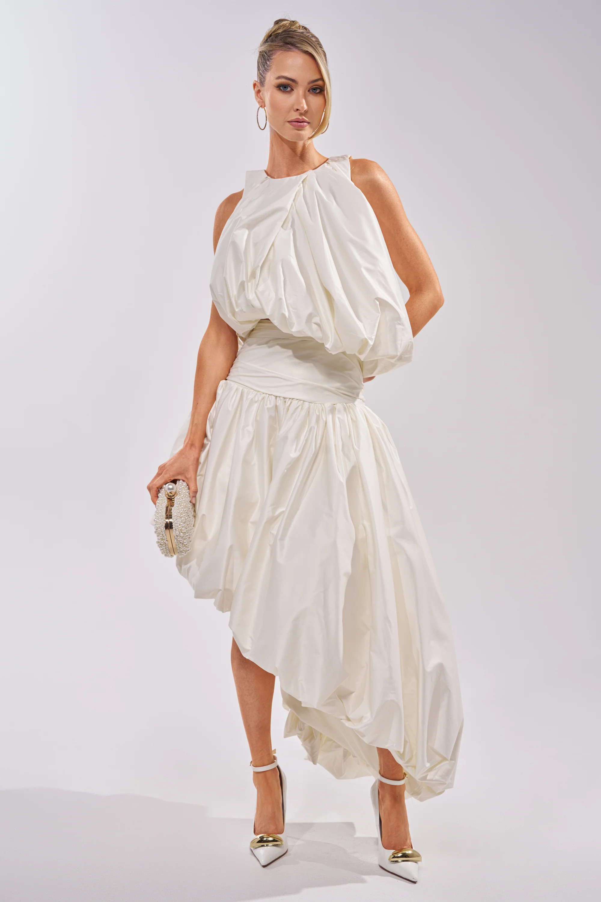 HEAD IN THE CLOUDS HIGH LOW SKIRT | AKIRA
