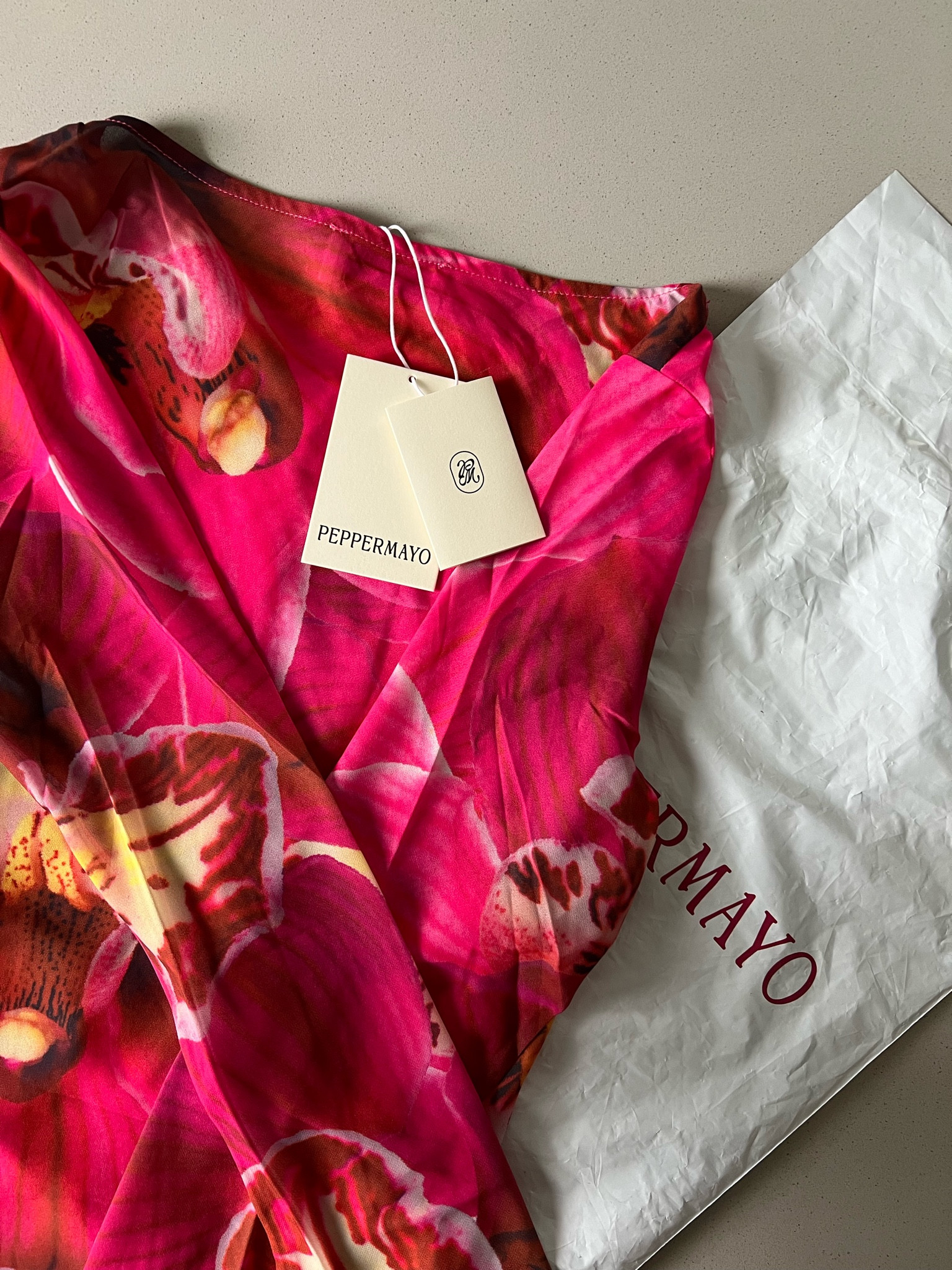 My birthday dress is here🥹🌺 I’m obsessed with this print!


maxi dress, vacation dress, spring dress, flower printed

#LTKTravel #LTKParties #LTKFindsUnder100