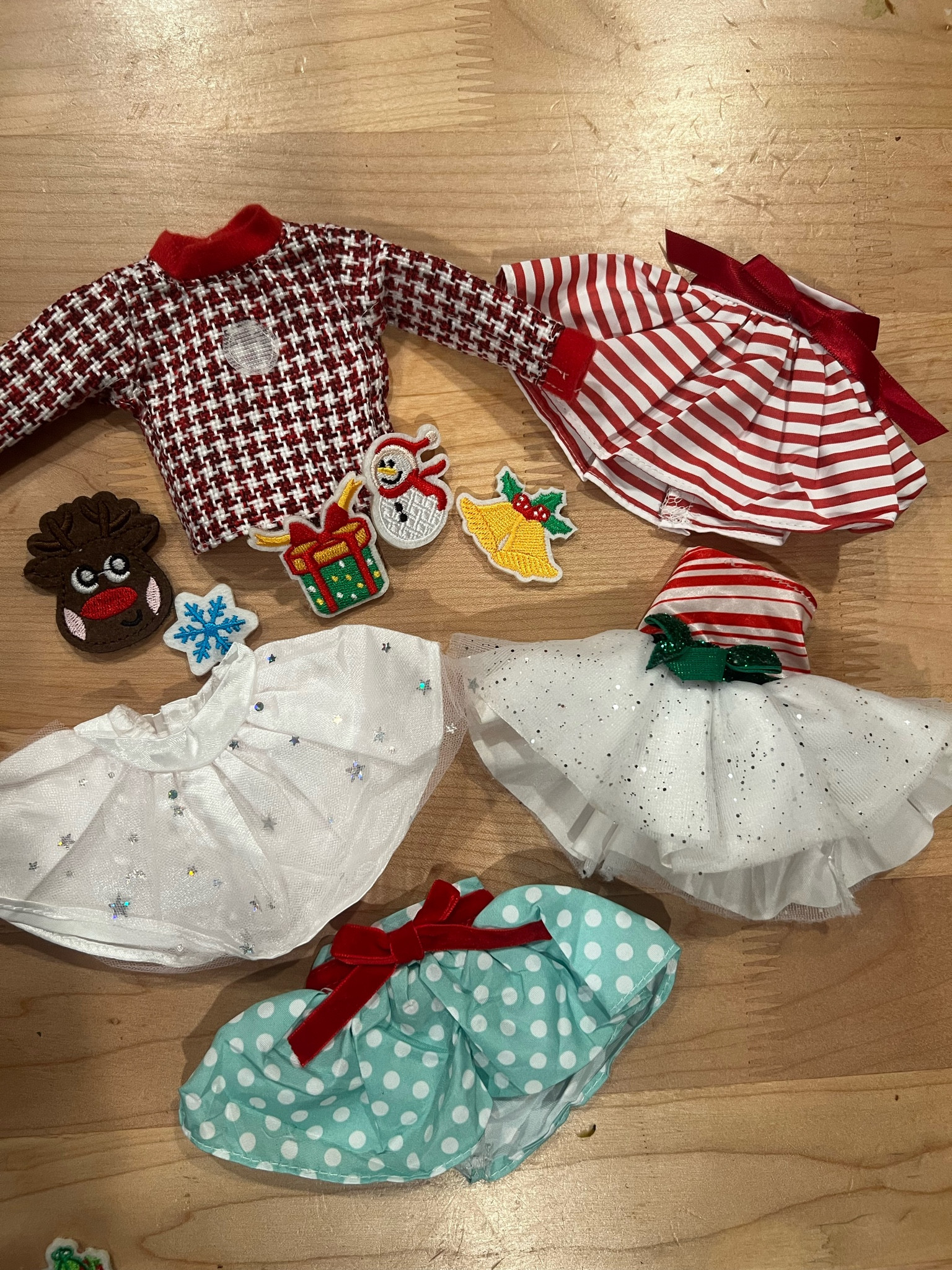 Elf on the shelf outfit ideas 

Elf on the shelf, Christmas, Christmas gift guide, girl gift guide, boy gift guide, toddler girl gift guide, toddler boy gift guide 

#LTKGiftGuide #LTKKids #LTKHoliday