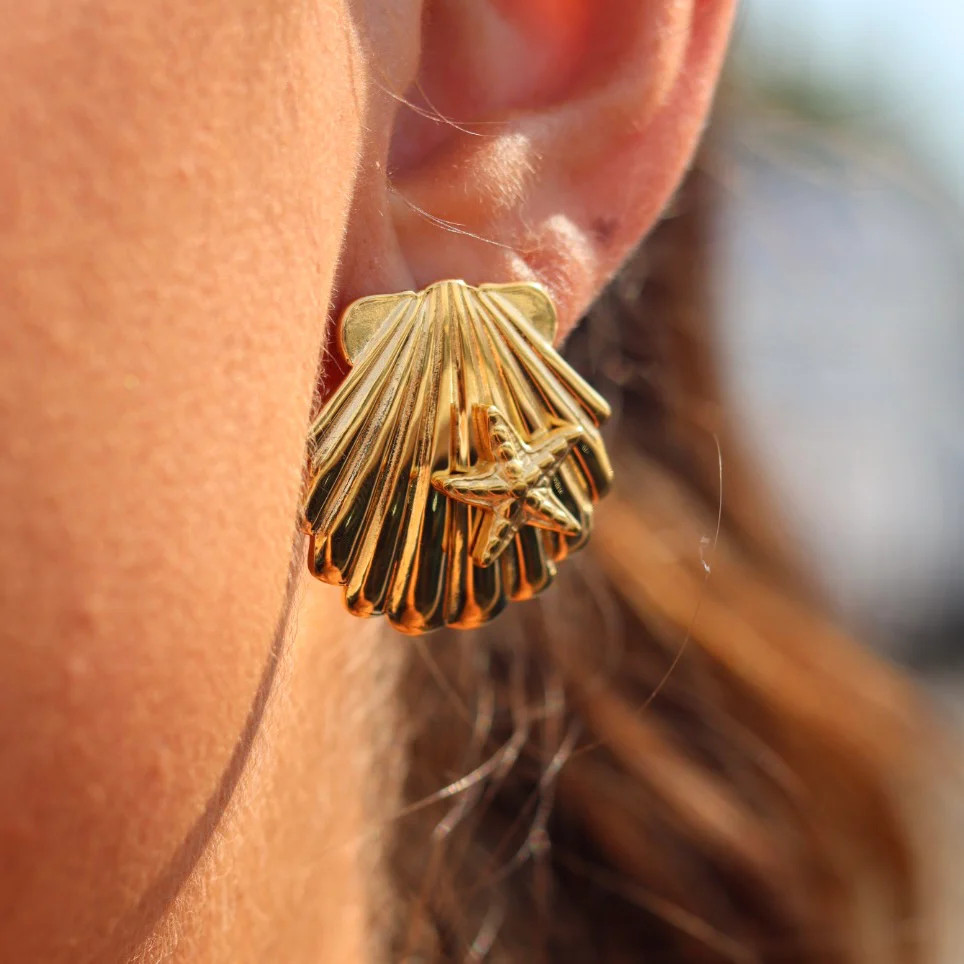 Greta Shell with Starfish Stud Earrings | Liv Bella Vita