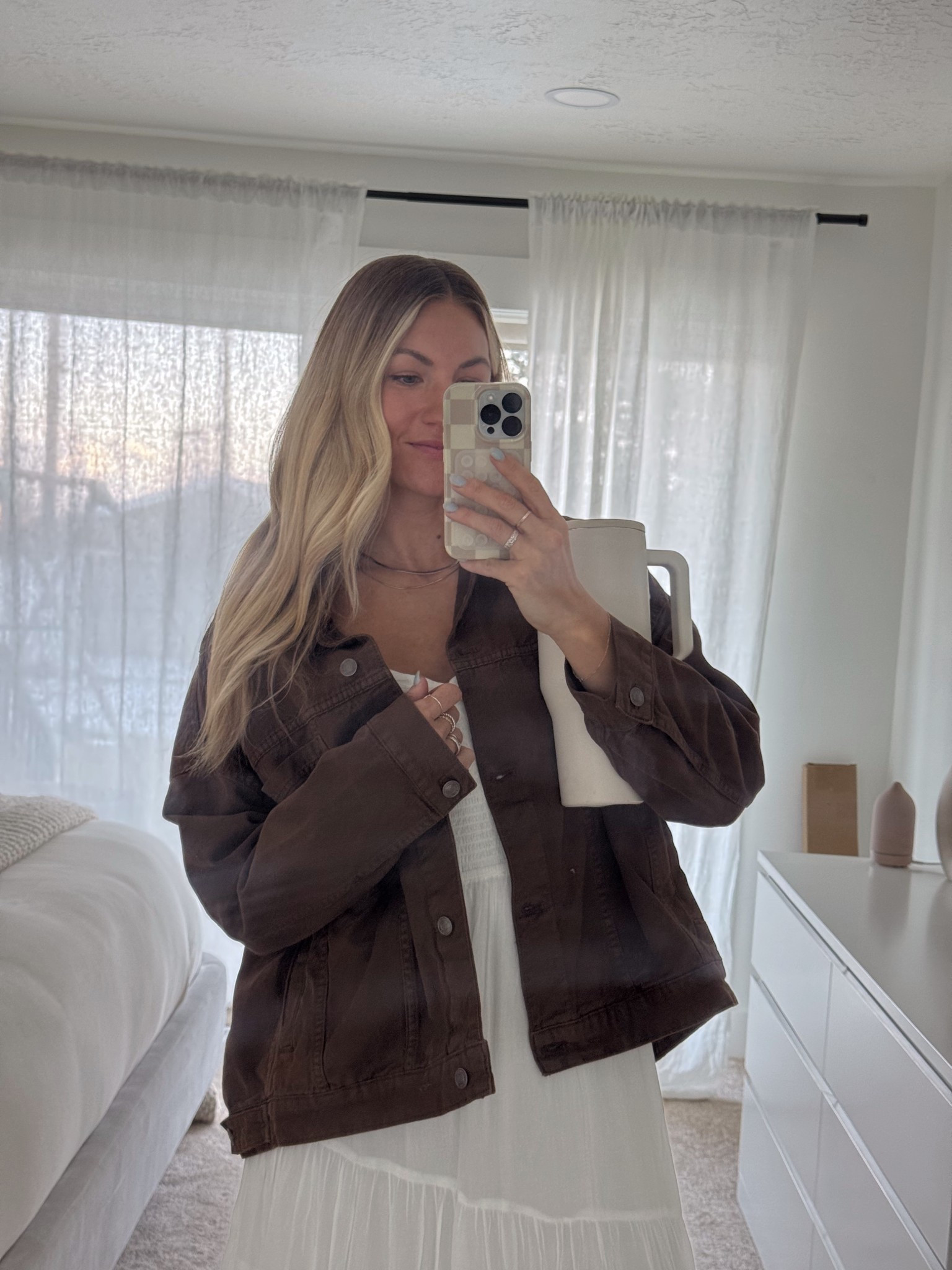 Walking in to church 30 minutes late like 

#LTKStyleTip