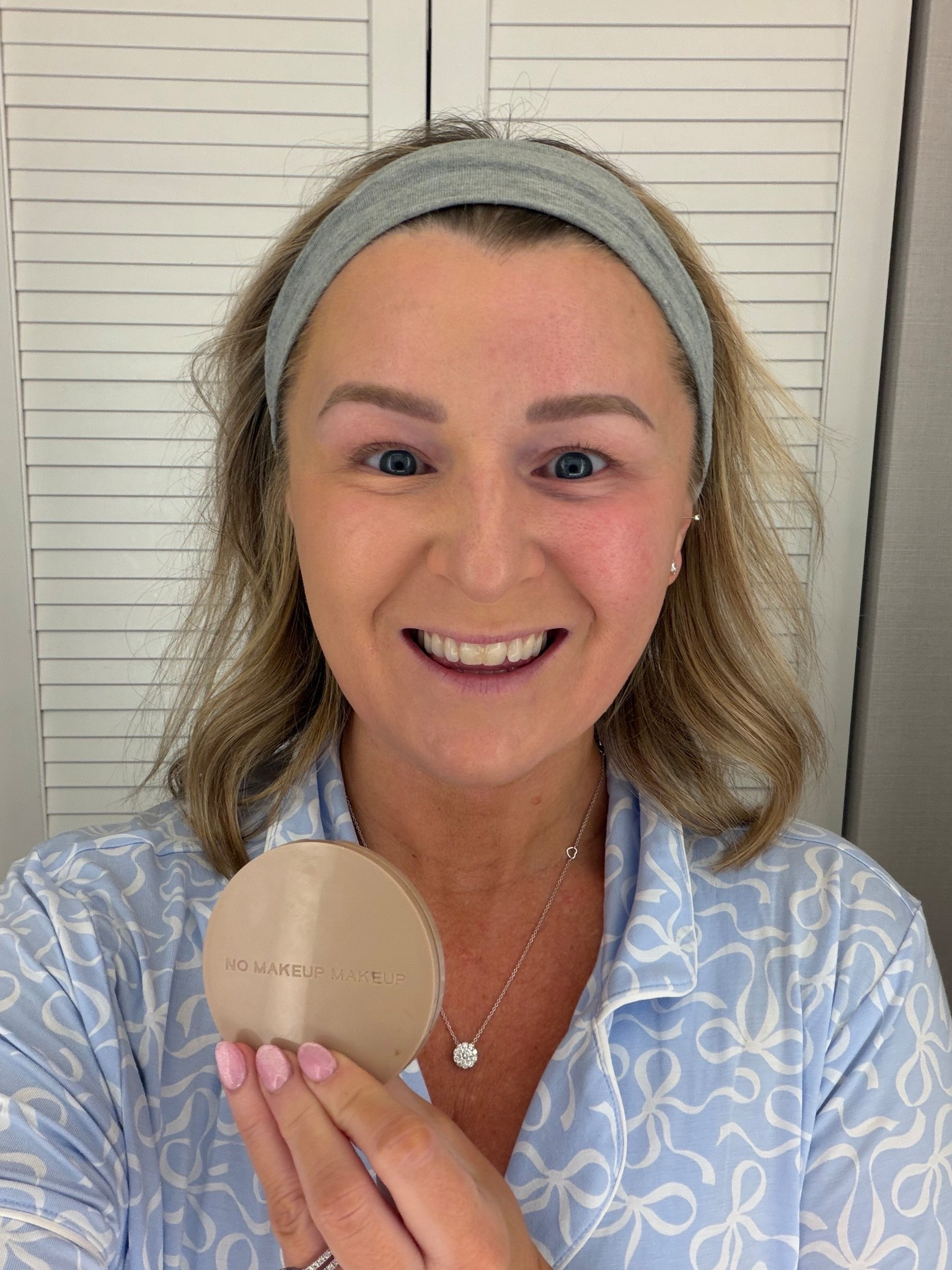 I hate this picture of me, like so much but I am LOVING this foundation. You can really see the amazing coverage in this photo. One side with a light layer of foundation and the other side my natural skin. You can see I’m naturally a little red, this foundation covers it flawlessly without making me feel like I’m wearing caked on foundation.I go between this foundation and two others but recently I’ve been remembering how much I love the @nomakeupmakeup Foundation. You gotta try it! 

I use shade light
Look at that coverage!! Bye bye redness. 
And this is clean beauty. Non-hormone disrupting, cruelty free, dermatologist tested, allergy tested, and safe for sensitive skin!! 

#LTKOver40 #LTKgrwm #LTKBeauty