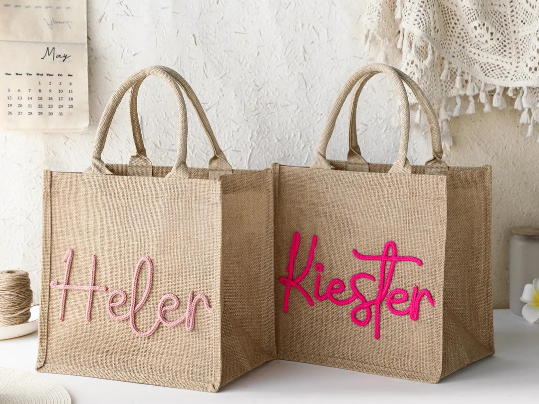 Personalized Bridesmaid Tote Bags,custom Burlap Gift Bag,beach Tote Bag,bachelorette Party Bag,br... | Etsy (US)