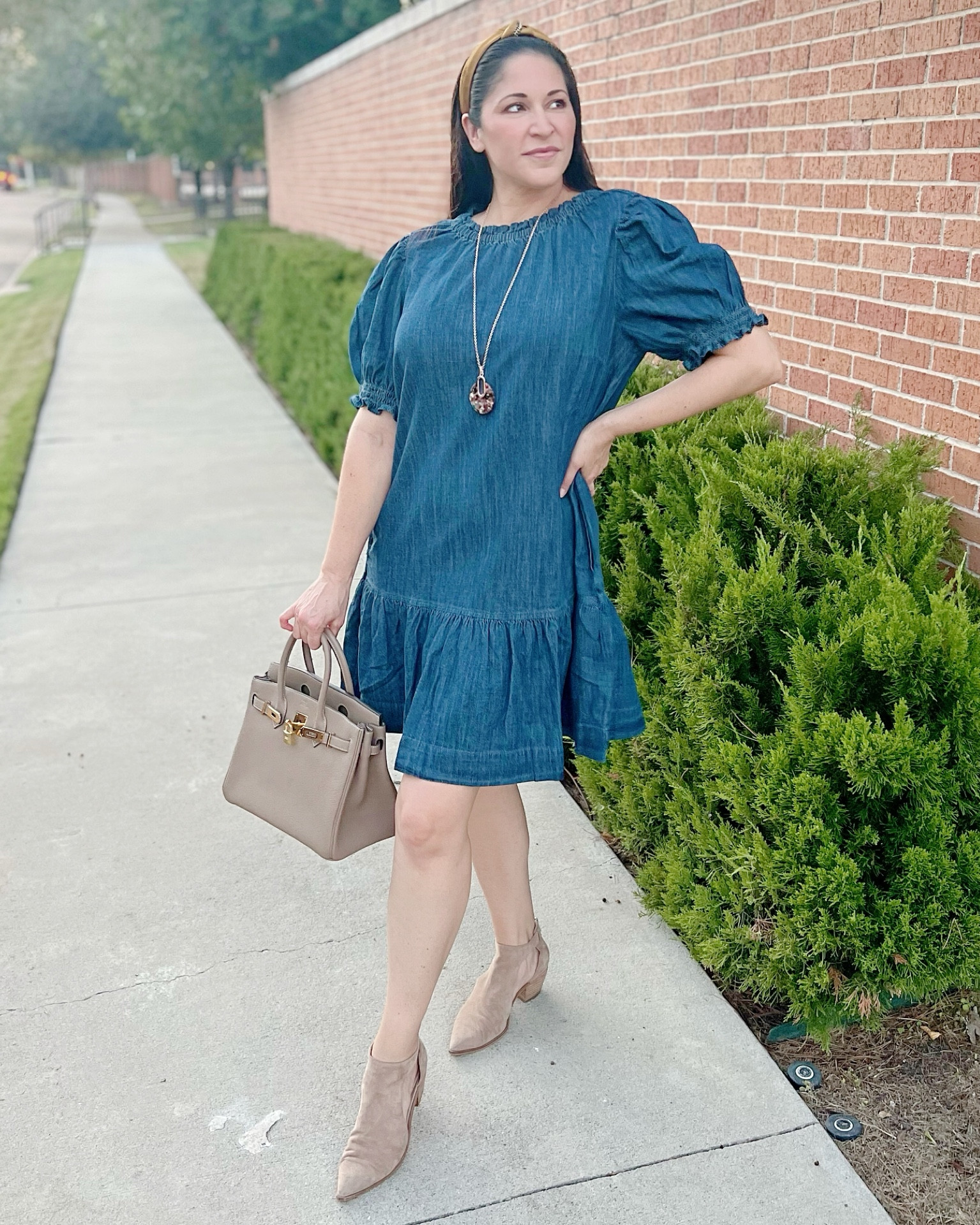 #LTKOver40 #LTKHoliday #LTKMidsize