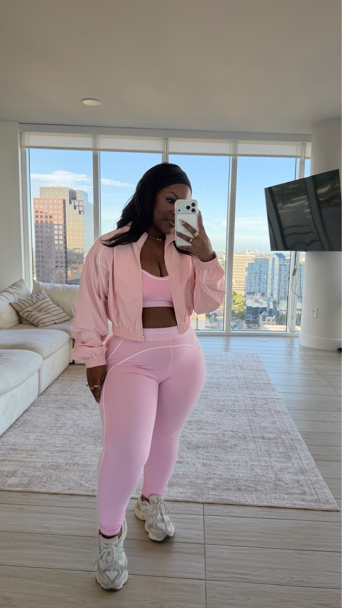 Hot girl walk outfit inspo 💗

This definitely looks like a more expensive brand but for a fraction of the price 🤏🏾

Set: Size L

#LTKMidsize #LTKSeasonal #LTKActive