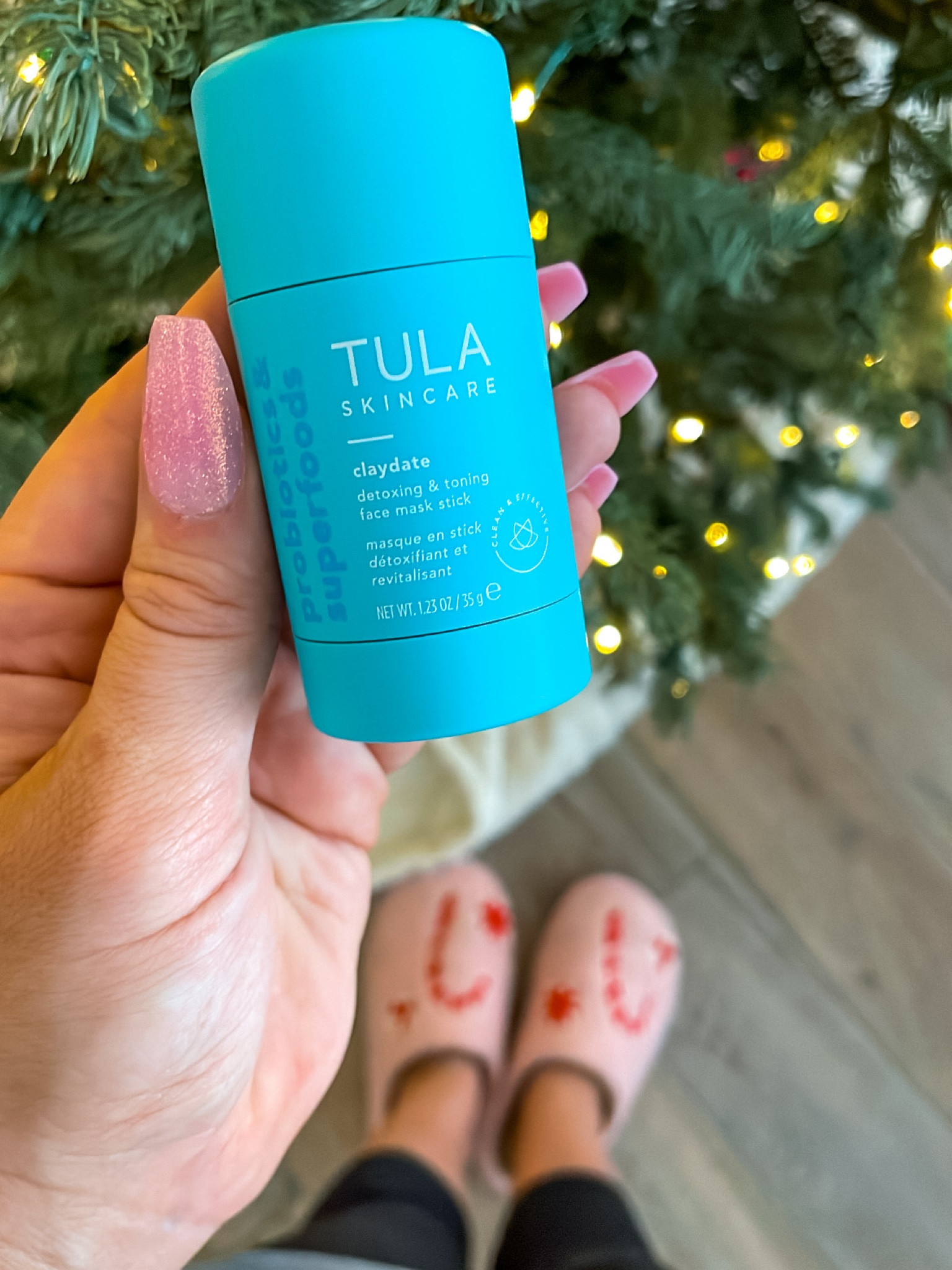 Did a post Christmas, pre New Years face mask for a little detox and fresh face feel! One of my fav masks! 🩵✨🌲

#Tula #FaceMask #Detox #NewYearsPrep #SelfCare #SkinCare #FeelGood #ClayDate #ProBiotics #Trending #SuperFoods 

#LTKsalealert #LTKfindsunder50 #LTKbeauty