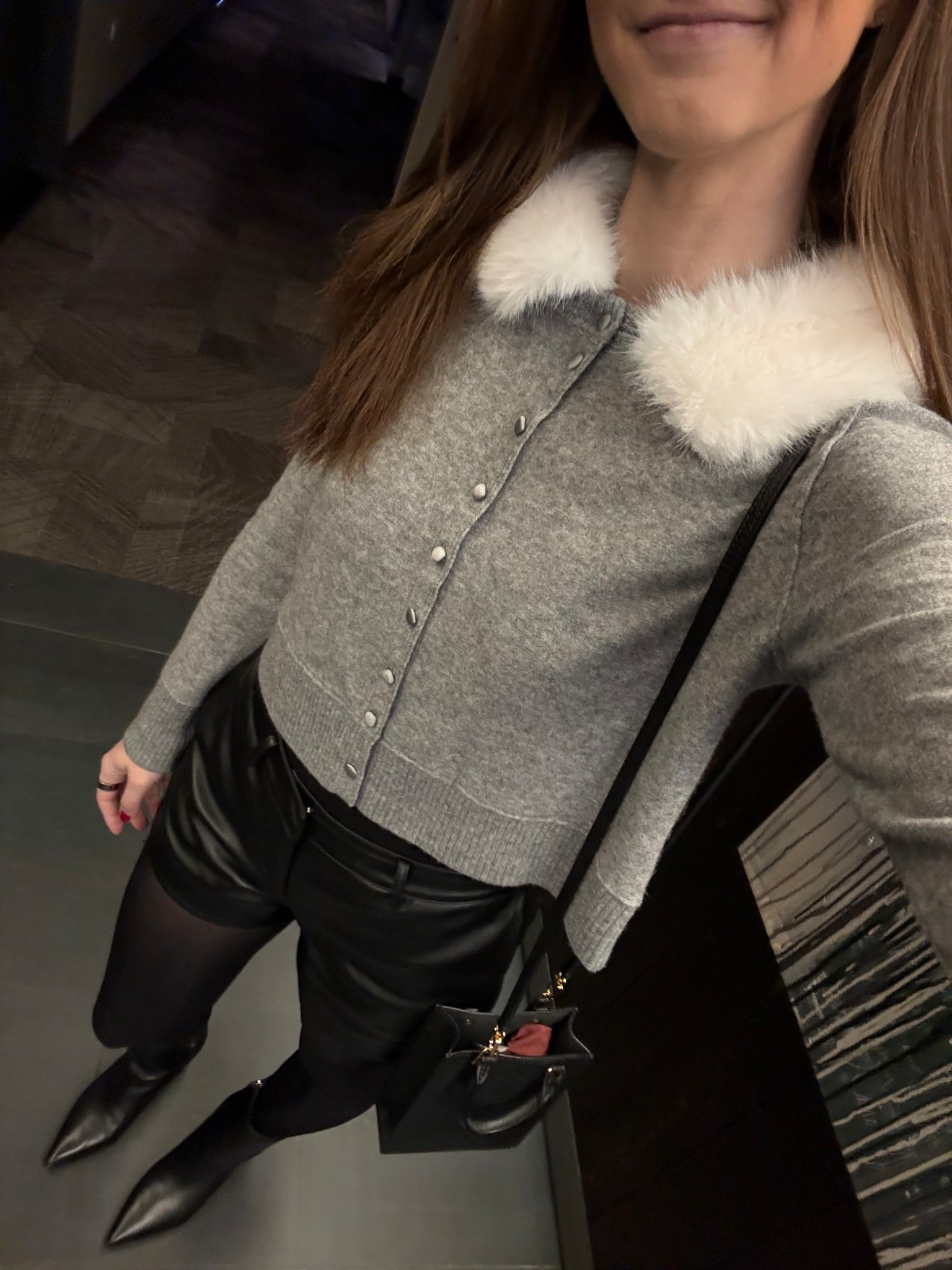 Sweater weather 🤍 90% wool + 10% cashmere 

#LTKStyleTip #LTKHoliday #LTKGiftGuide