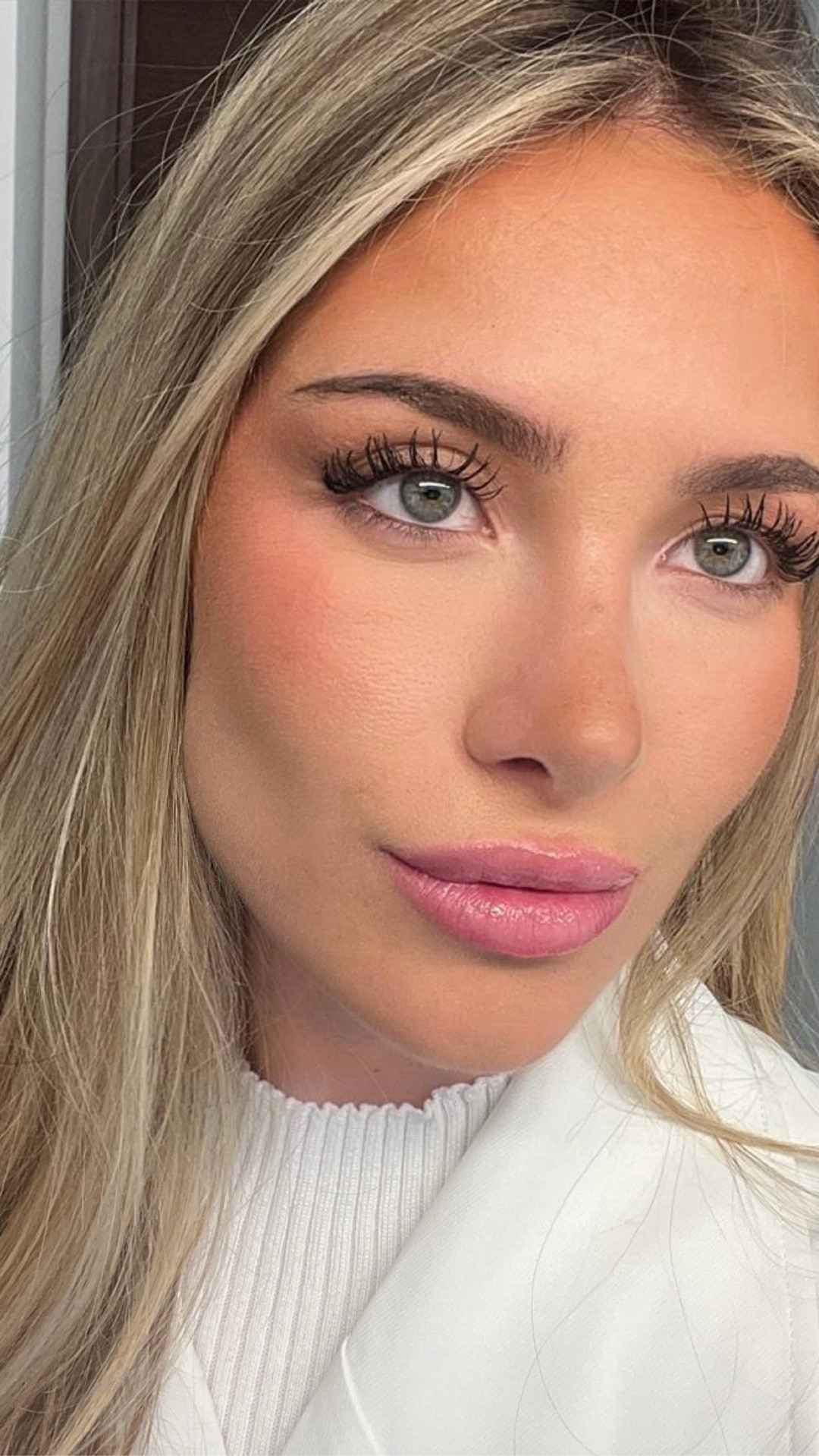 The best tubing, smudge free mascara from Seacrets!! Use code Vanessa30 for 30% off 

#LTKdayinmylife #LTKBeauty #LTKGiftGuide